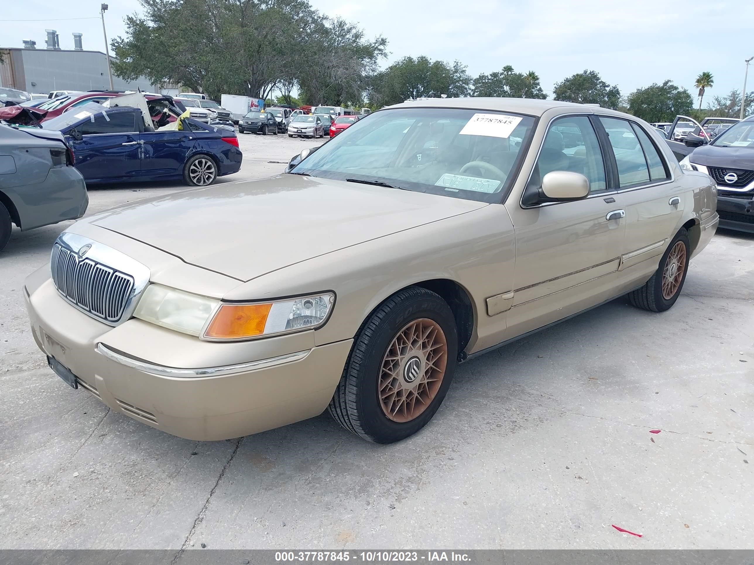 Photo 1 VIN: 2MEFM74W9XX683803 - MERCURY GRAND MARQUIS 