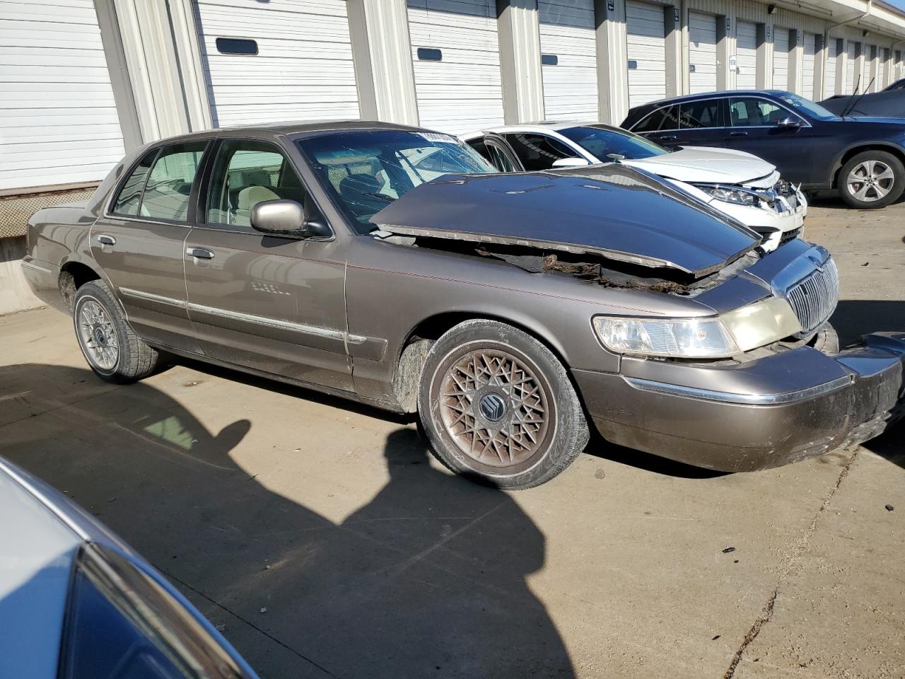 Photo 3 VIN: 2MEFM74WX1X696650 - MERCURY GRAND MARQUIS 