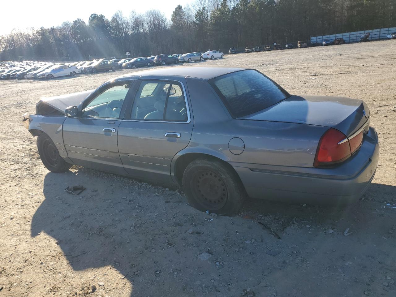 Photo 1 VIN: 2MEFM74WXXX620449 - MERCURY GRAND MARQUIS 