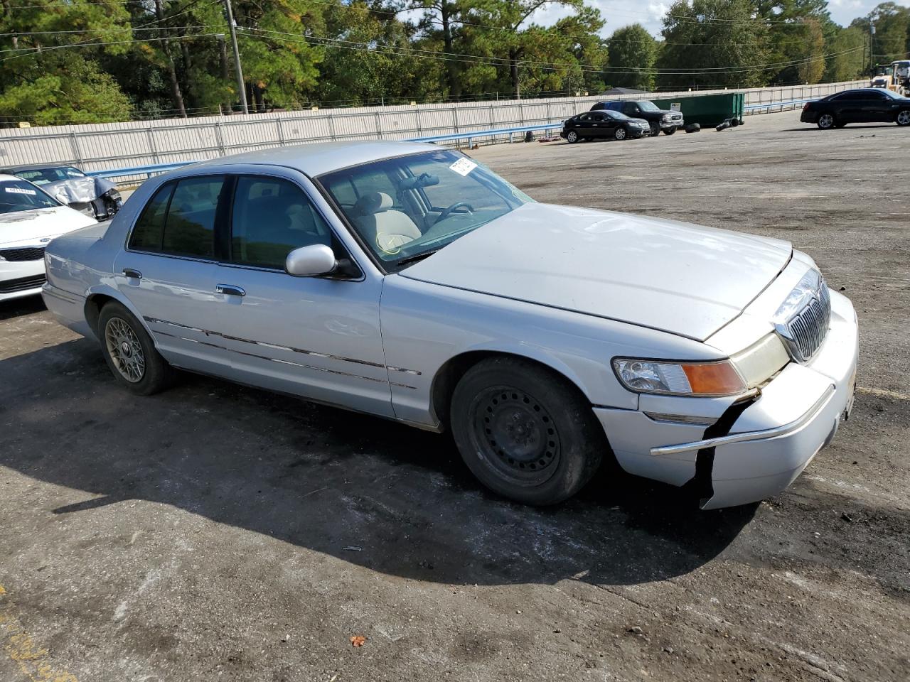 Photo 3 VIN: 2MEFM74WXXX731504 - MERCURY GRAND MARQUIS 