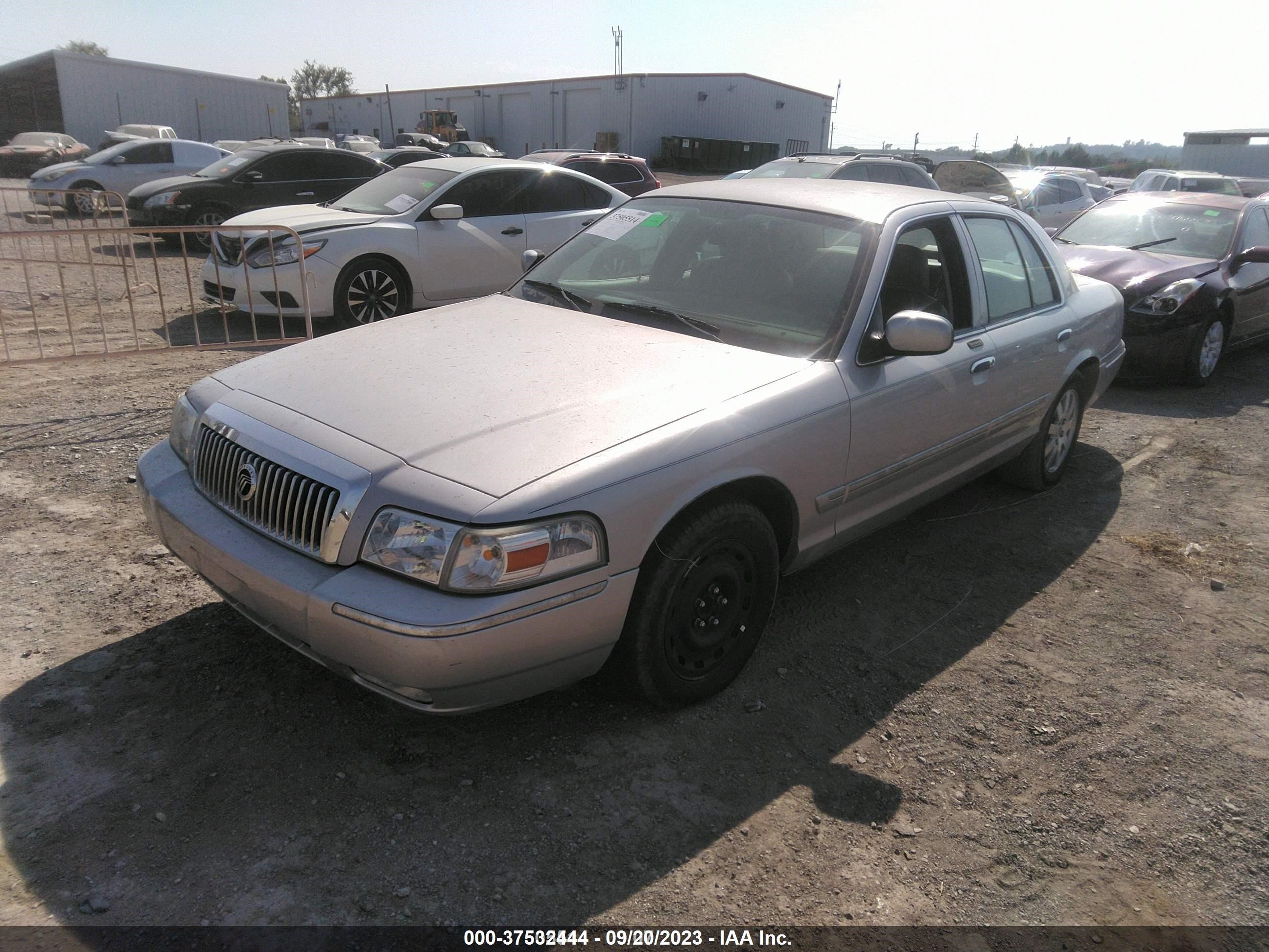 Photo 1 VIN: 2MEFM75V06X628564 - MERCURY GRAND MARQUIS 