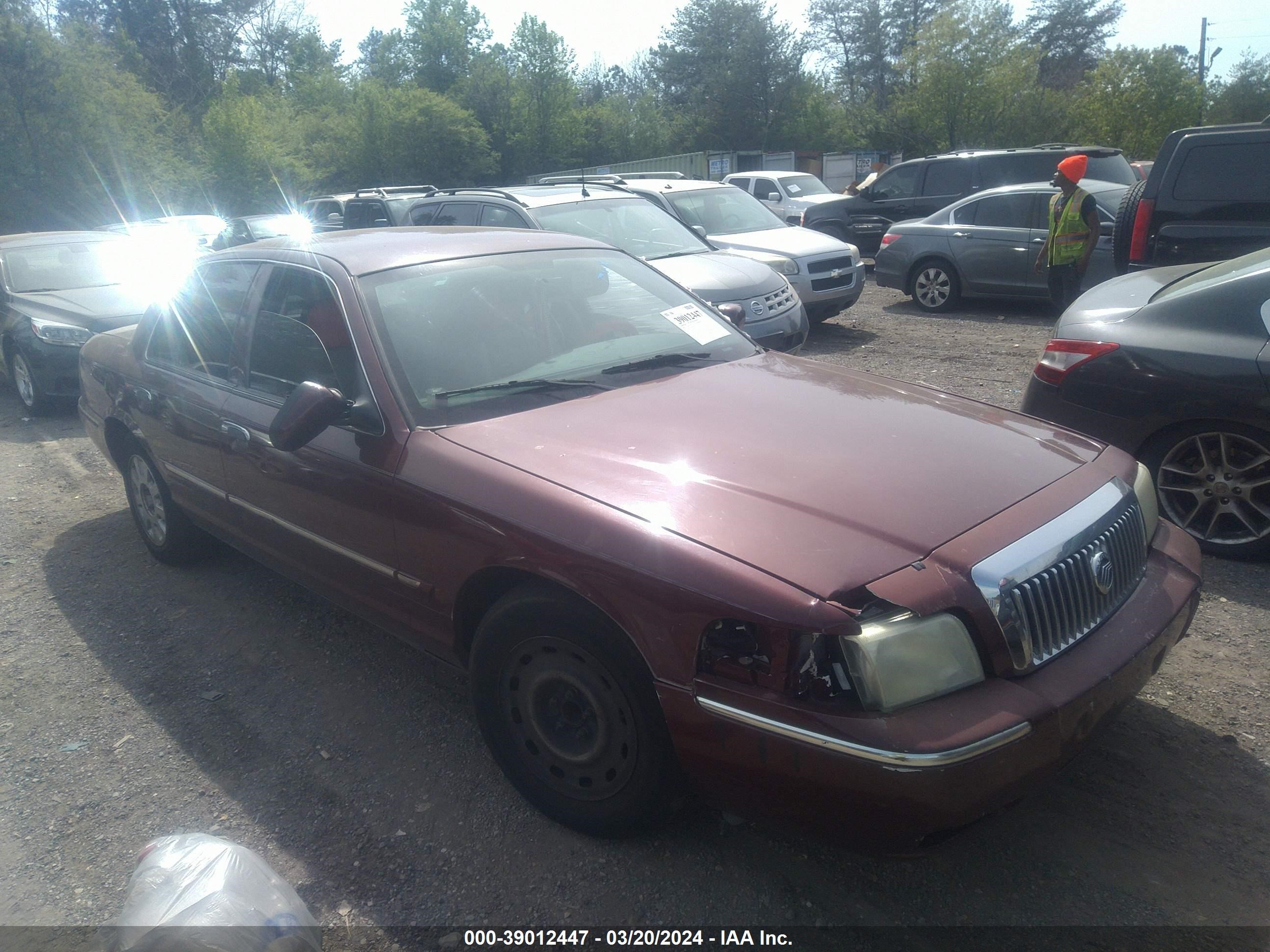 Photo 0 VIN: 2MEFM75V38X606013 - MERCURY GRAND MARQUIS 