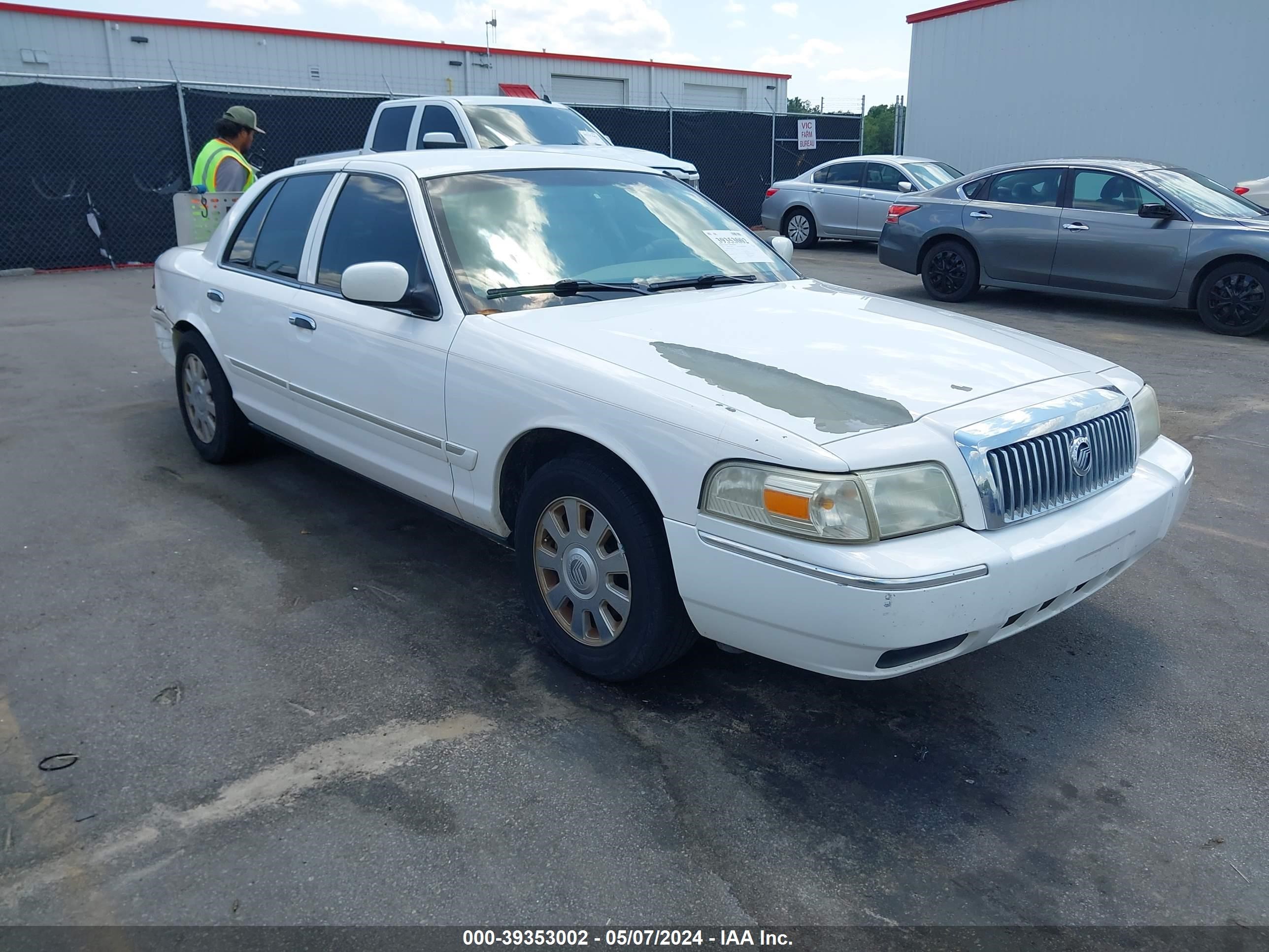 Photo 0 VIN: 2MEFM75VX6X650393 - MERCURY GRAND MARQUIS 