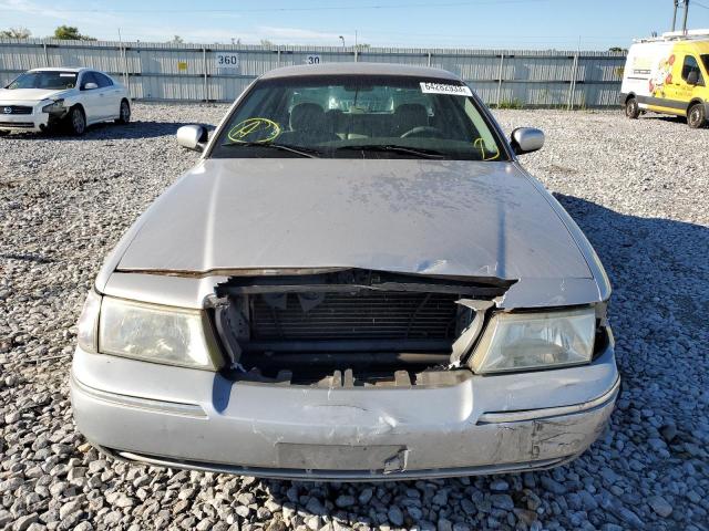 Photo 4 VIN: 2MEFM75W24X688433 - MERCURY GRMARQUIS 