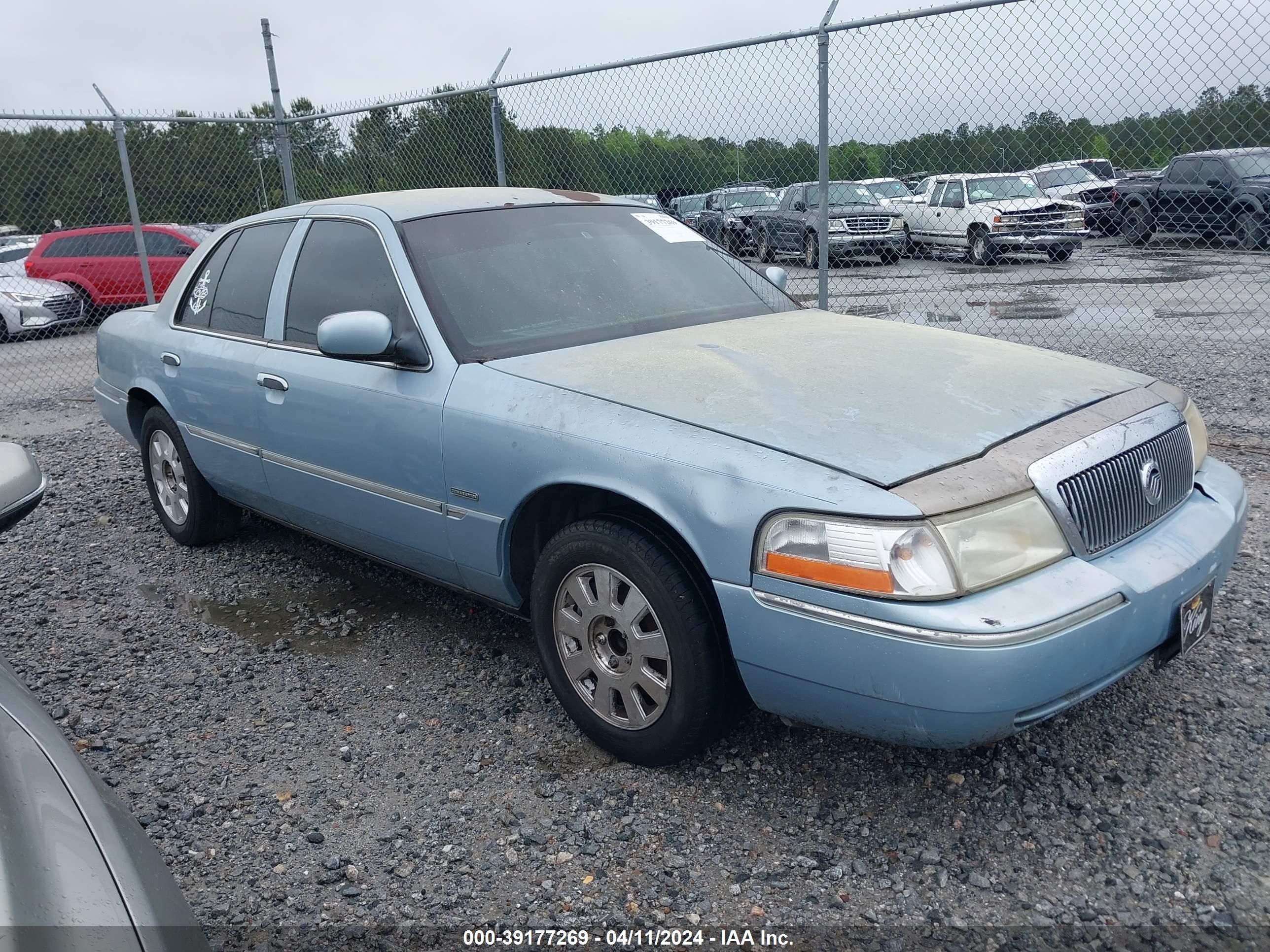 Photo 0 VIN: 2MEFM75W34X692376 - MERCURY GRAND MARQUIS 