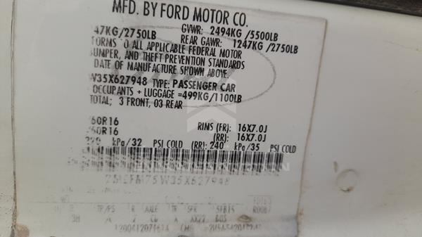 Photo 1 VIN: 2MEFM75W35X627948 - MERCURY GRAND MARQUIS 