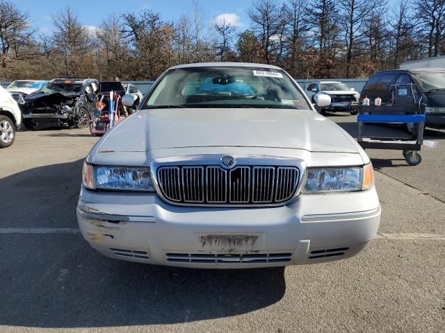 Photo 4 VIN: 2MEFM75W3YX739962 - MERCURY GRAND MARQ 