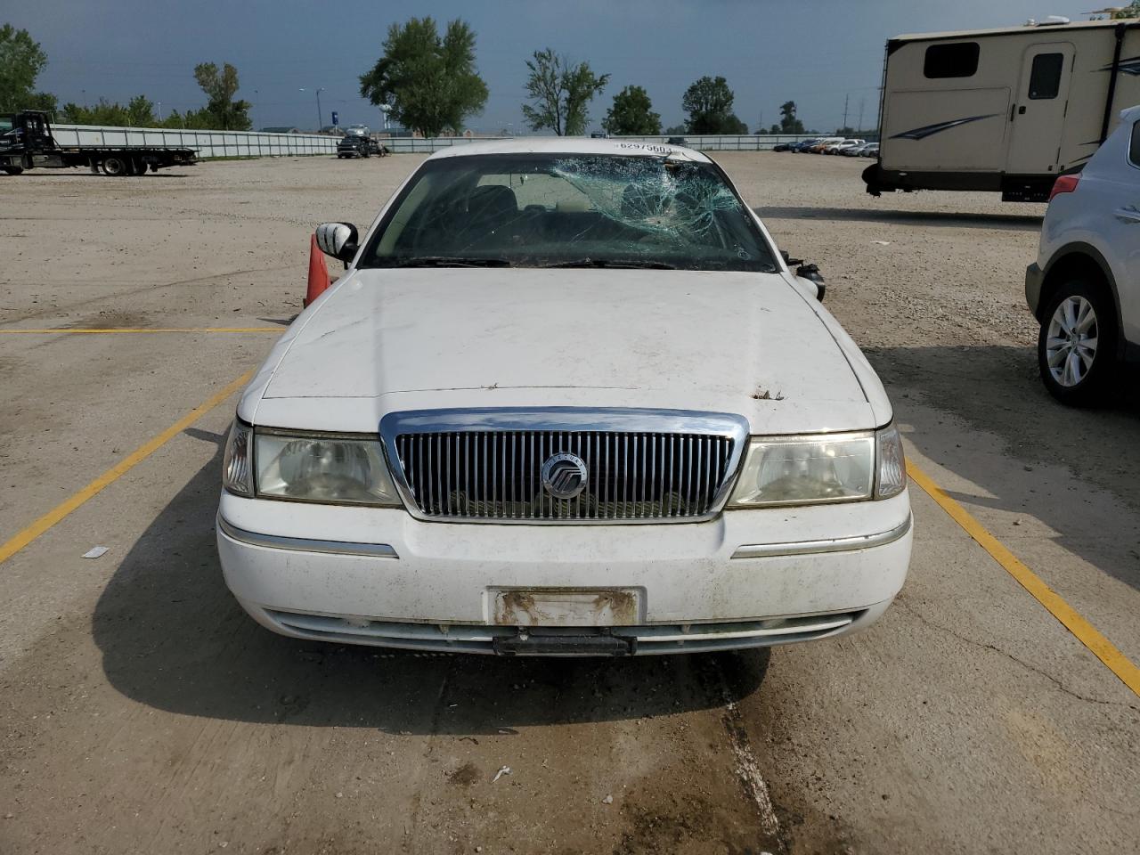 Photo 4 VIN: 2MEFM75W43X632895 - MERCURY GRAND MARQUIS 