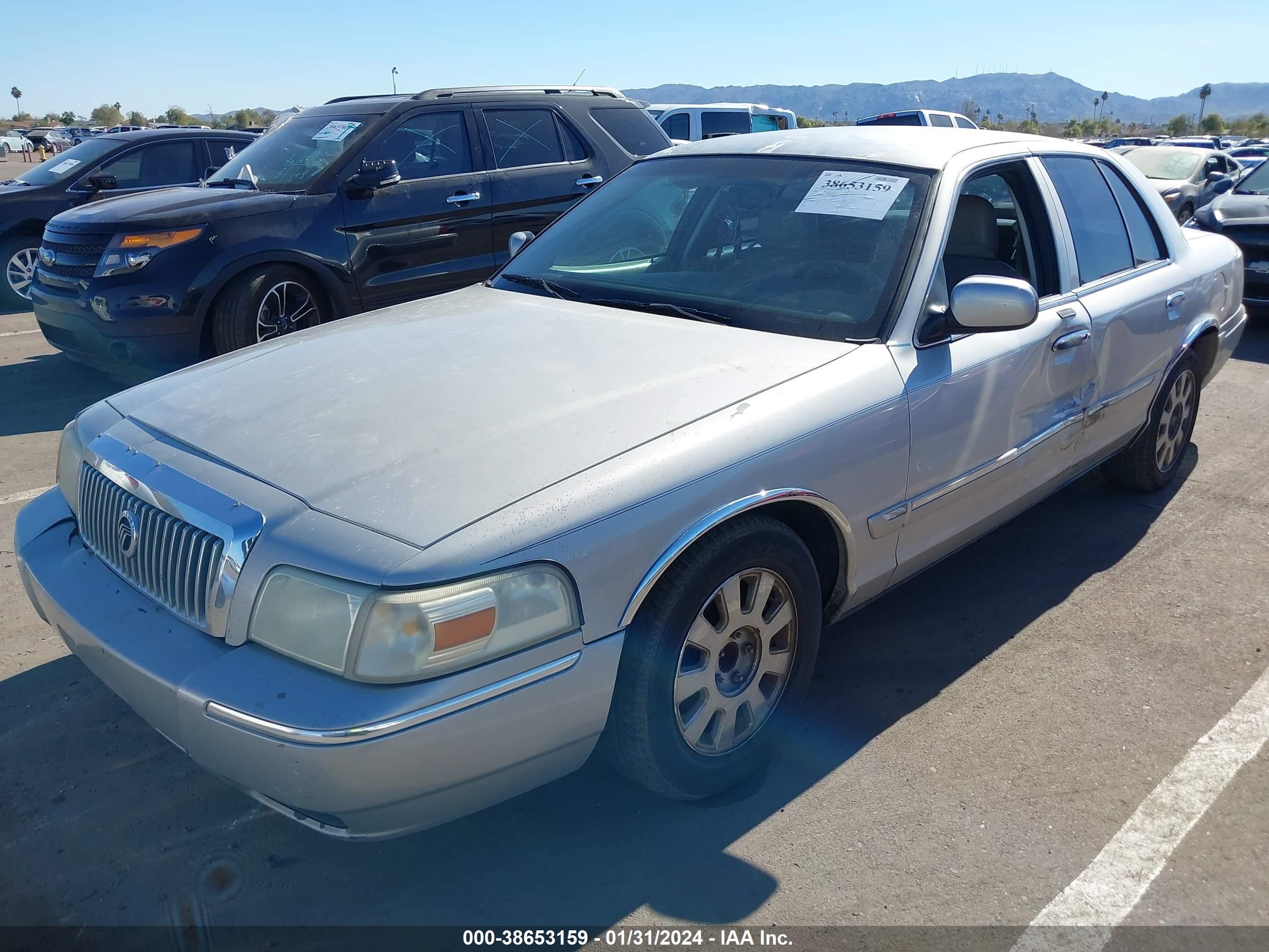 Photo 1 VIN: 2MEFM75W46X643920 - MERCURY GRAND MARQUIS 