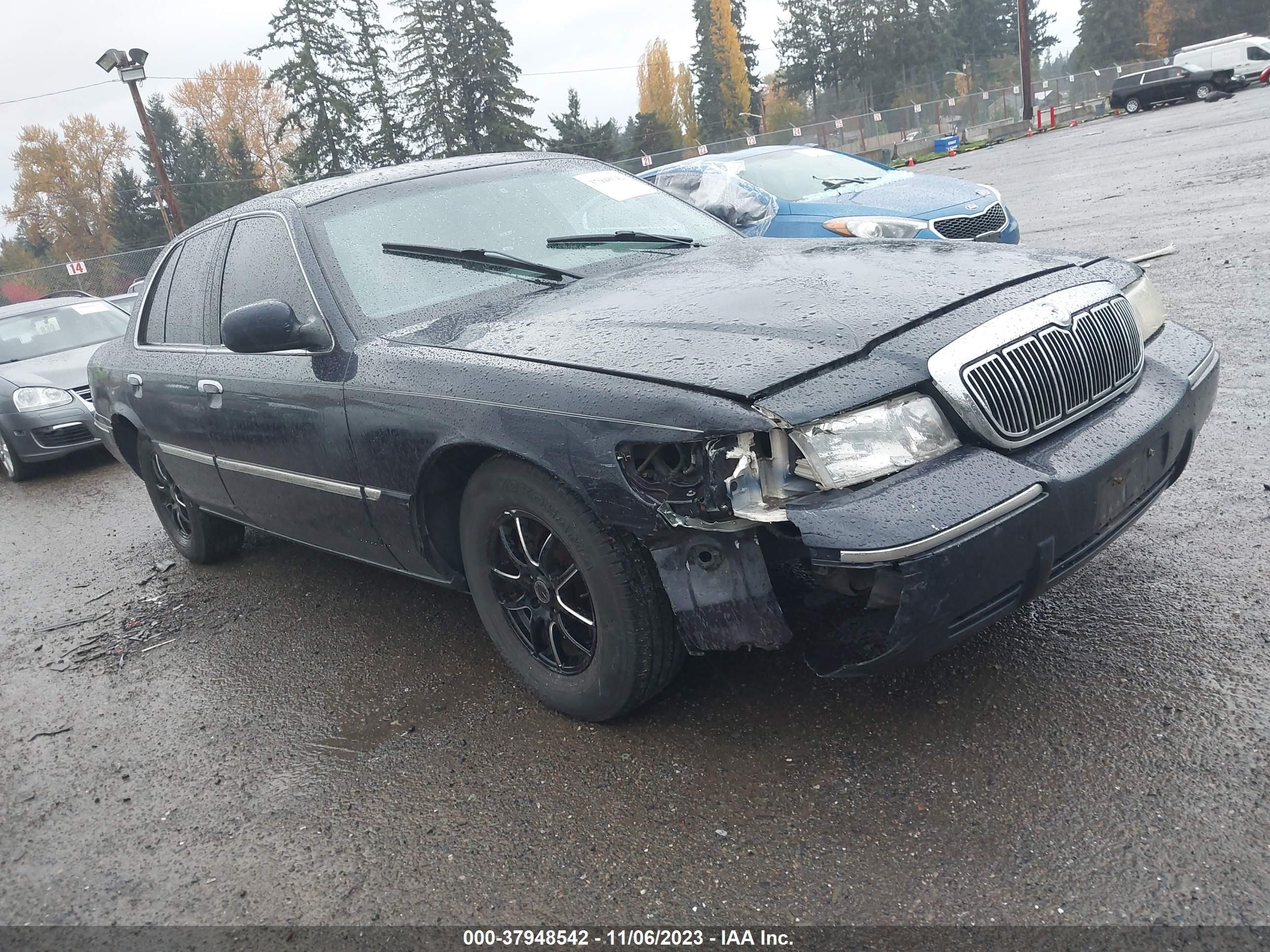 Photo 0 VIN: 2MEFM75W4YX719784 - MERCURY GRAND MARQUIS 