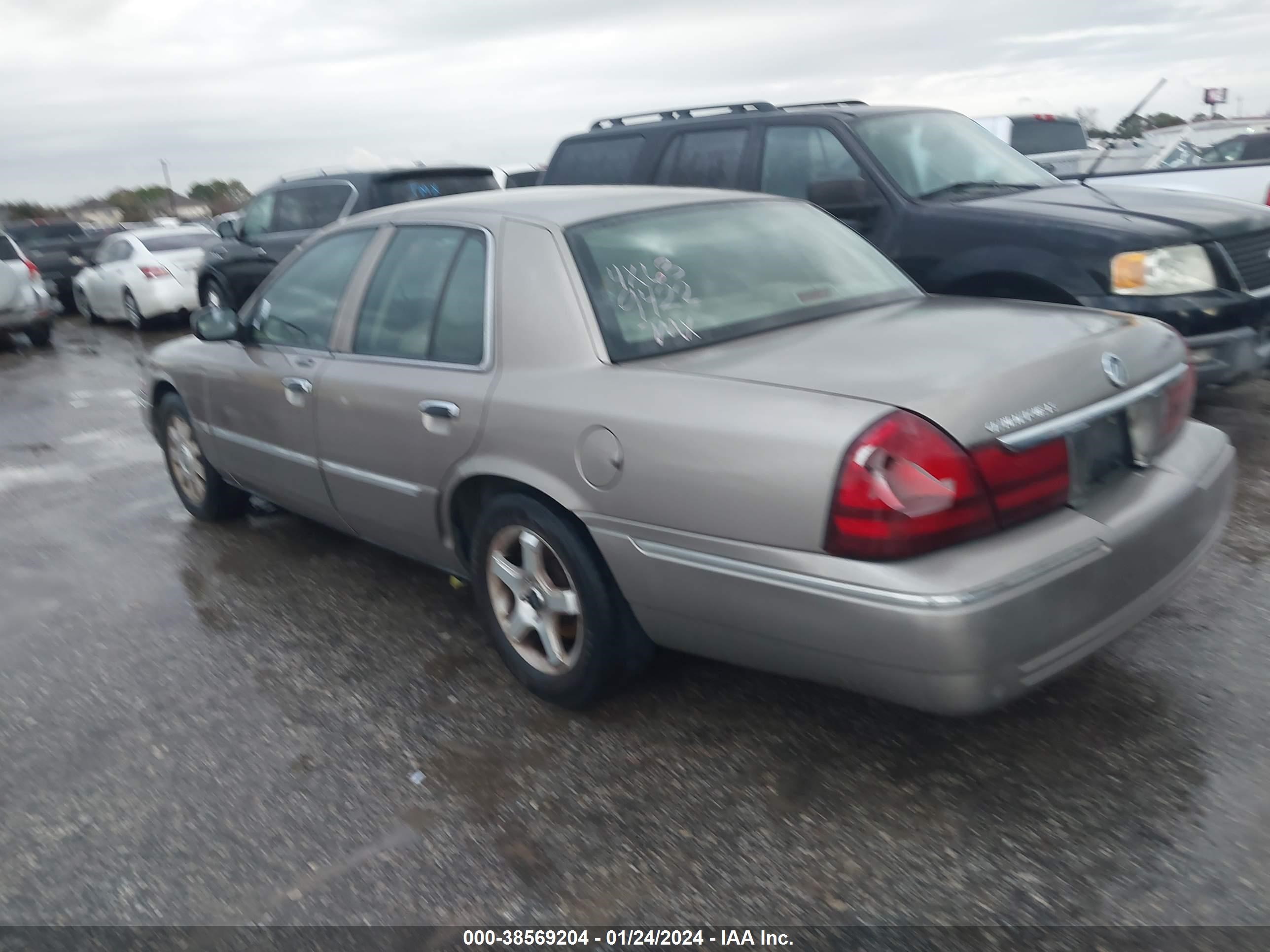 Photo 2 VIN: 2MEFM75W54X639422 - MERCURY GRAND MARQUIS 