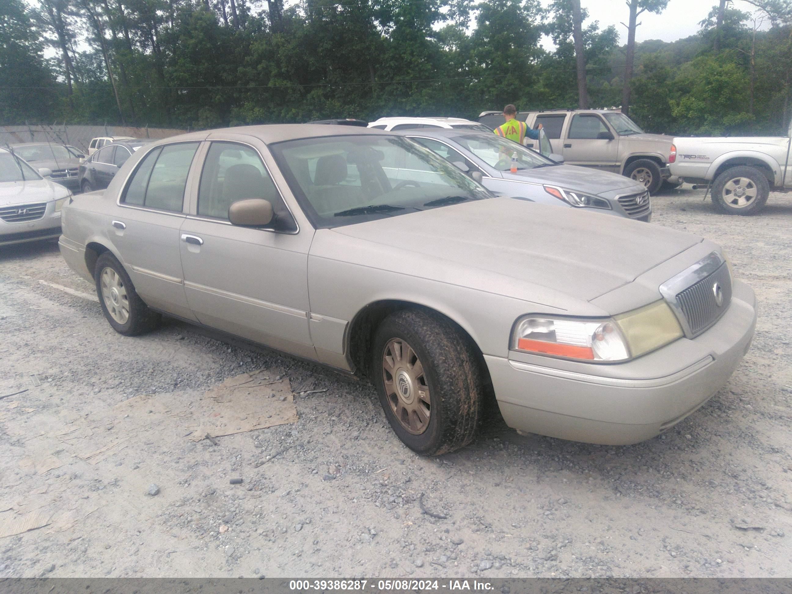 Photo 0 VIN: 2MEFM75W55X614649 - MERCURY GRAND MARQUIS 