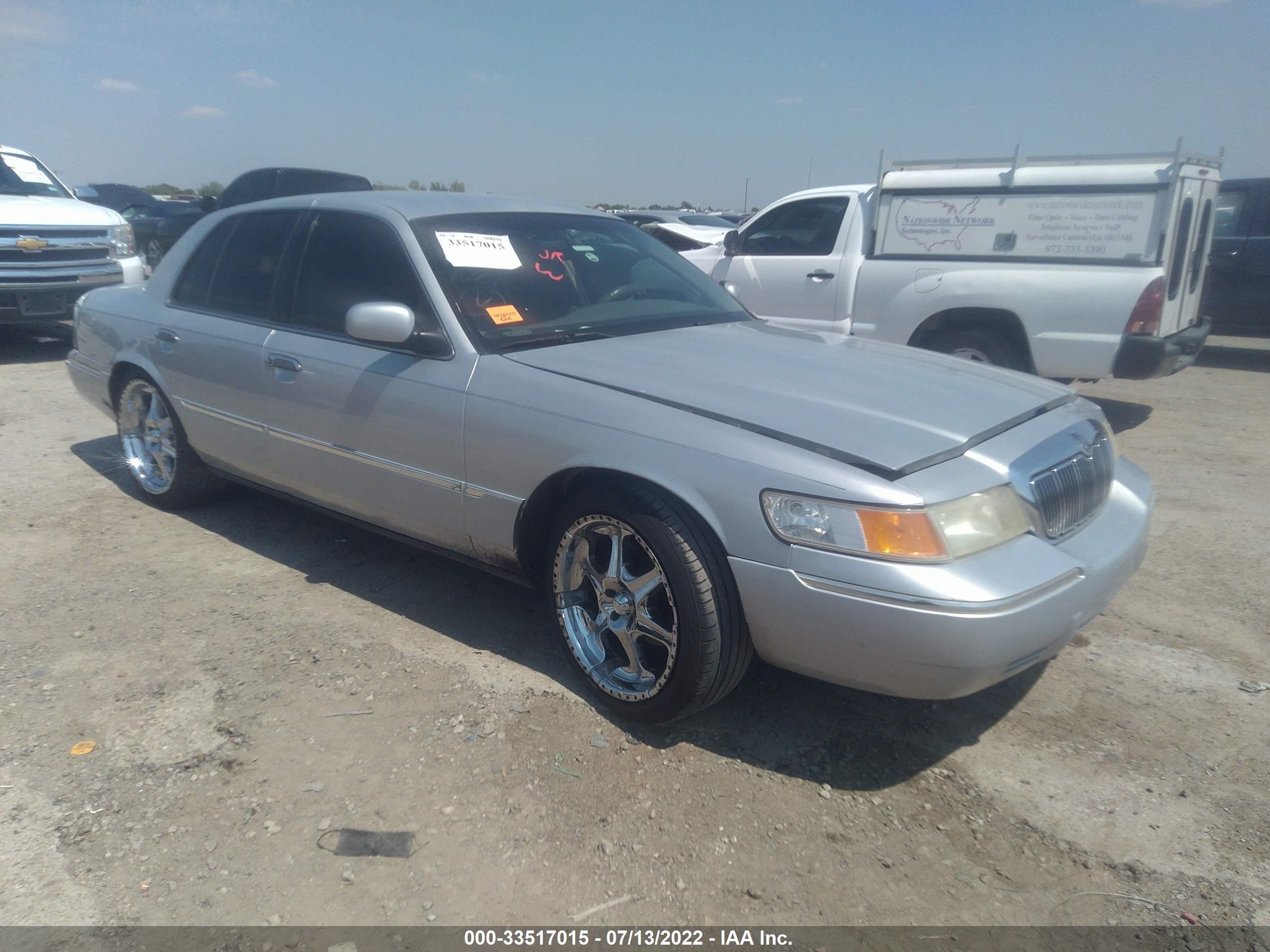 Photo 1 VIN: 2MEFM75W5WX619349 - MERCURY GRAND MARQUIS 