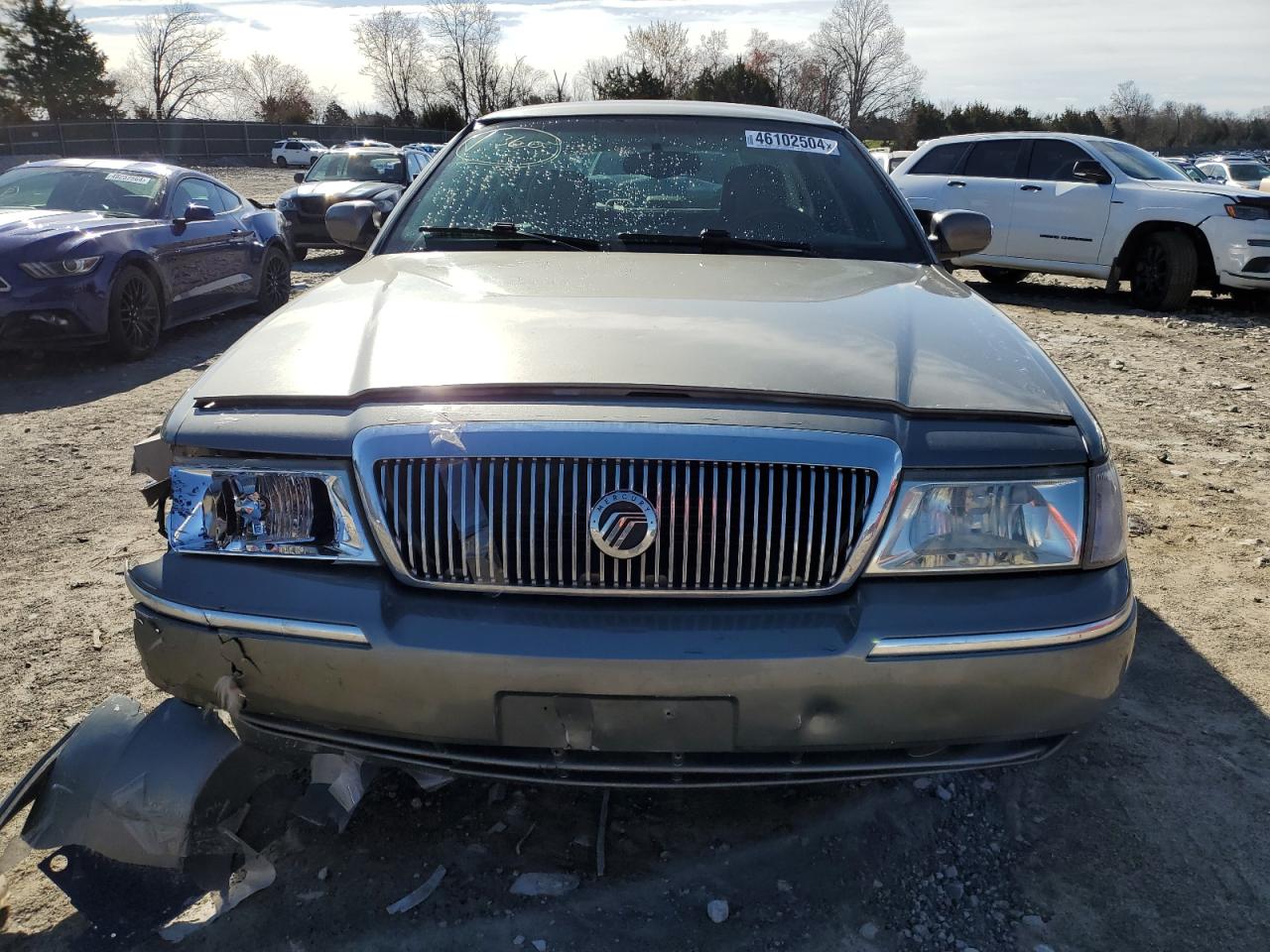 Photo 4 VIN: 2MEFM75W63X708360 - MERCURY GRAND MARQUIS 