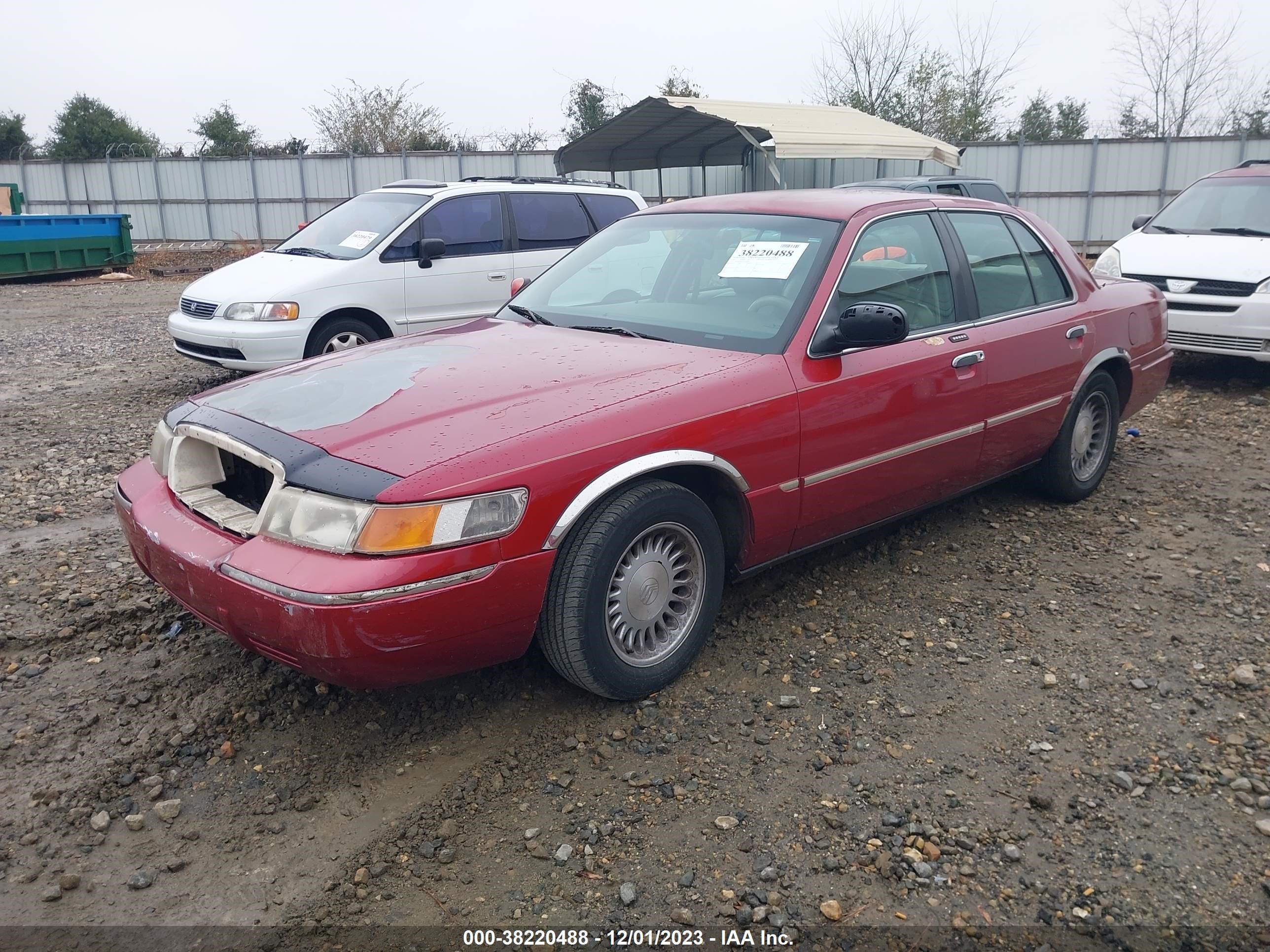 Photo 1 VIN: 2MEFM75W71X640664 - MERCURY GRAND MARQUIS 