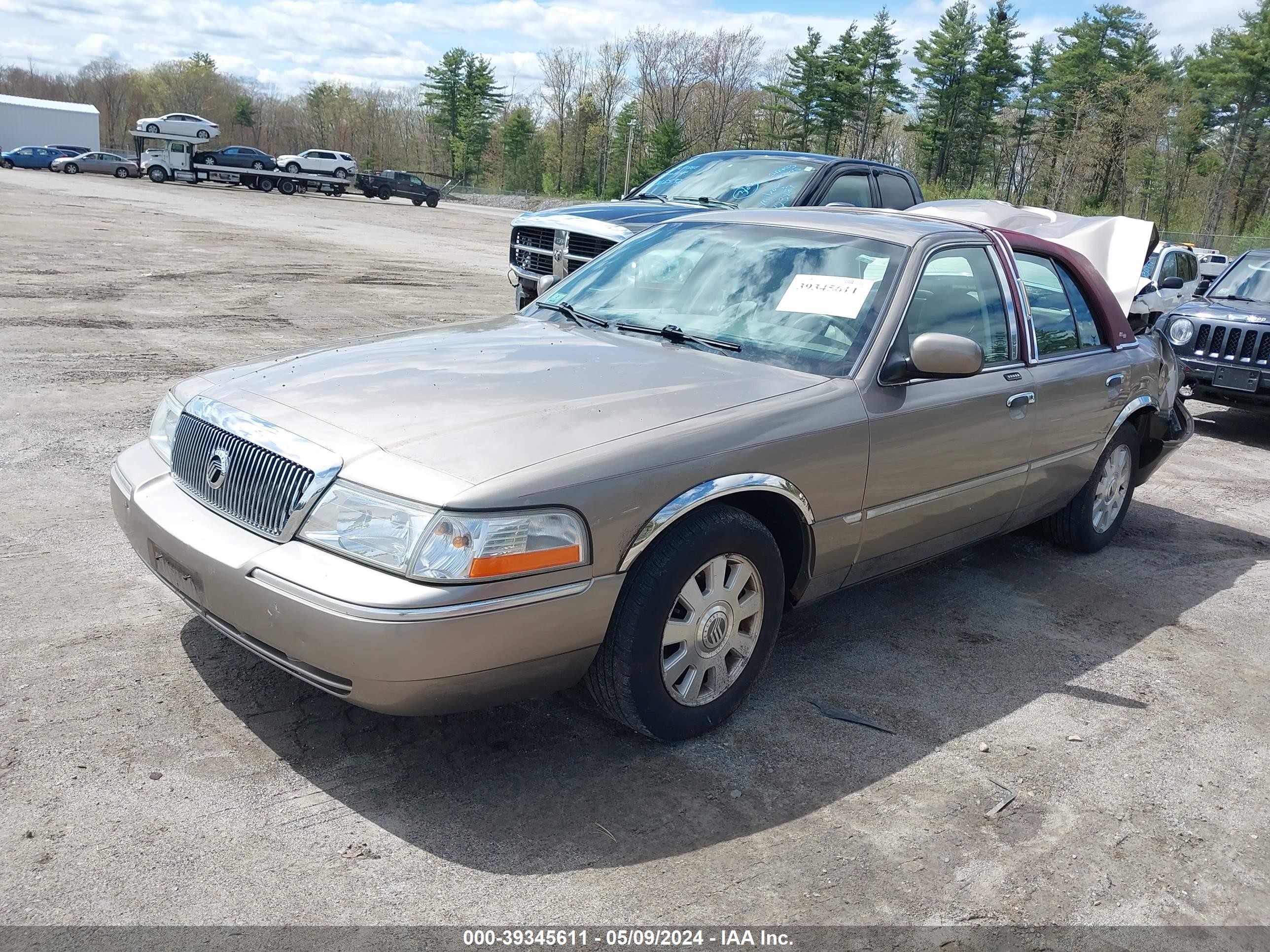 Photo 1 VIN: 2MEFM75W84X673144 - MERCURY GRAND MARQUIS 