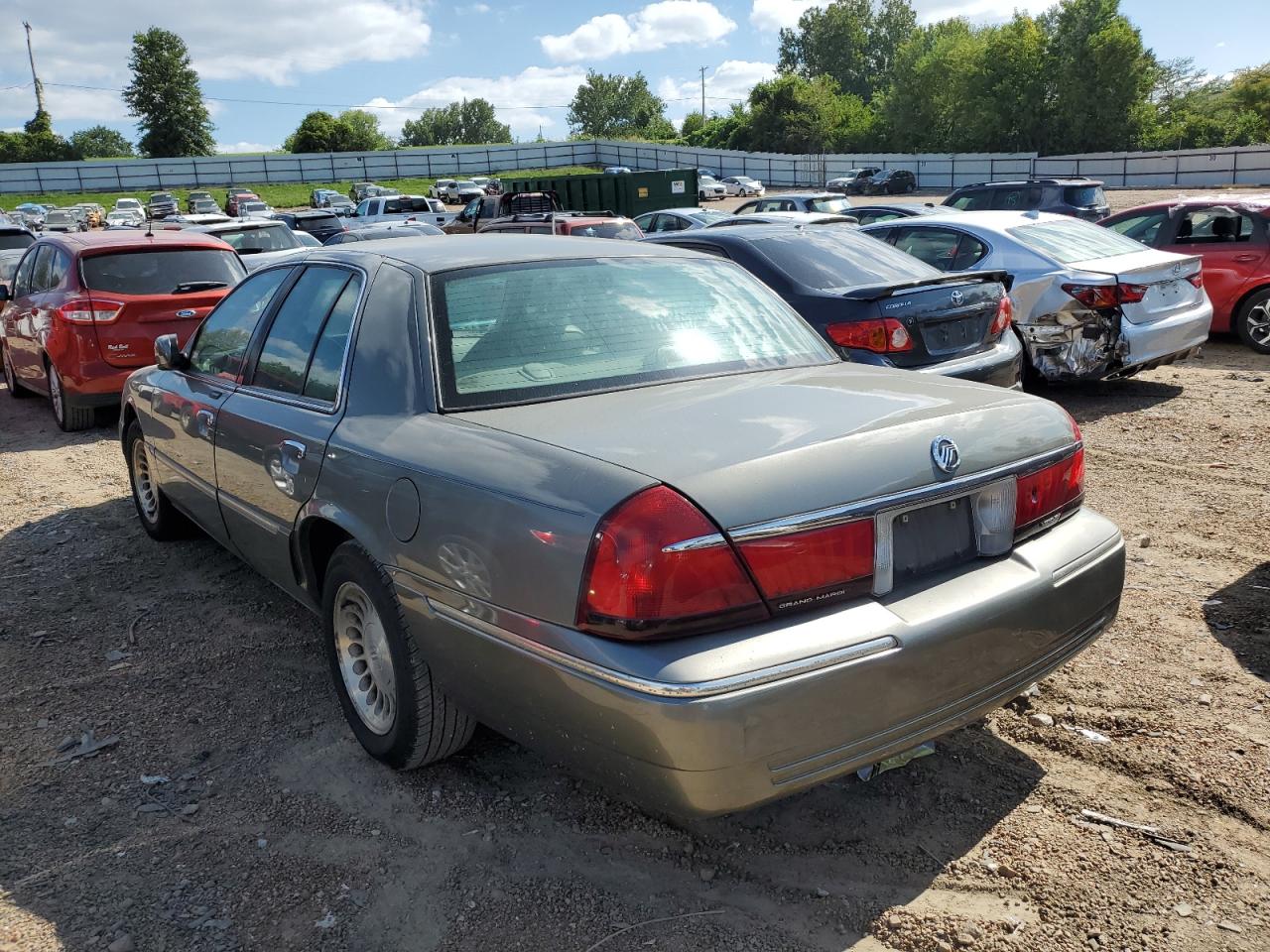 Photo 1 VIN: 2MEFM75W91X702498 - MERCURY GRAND MARQUIS 