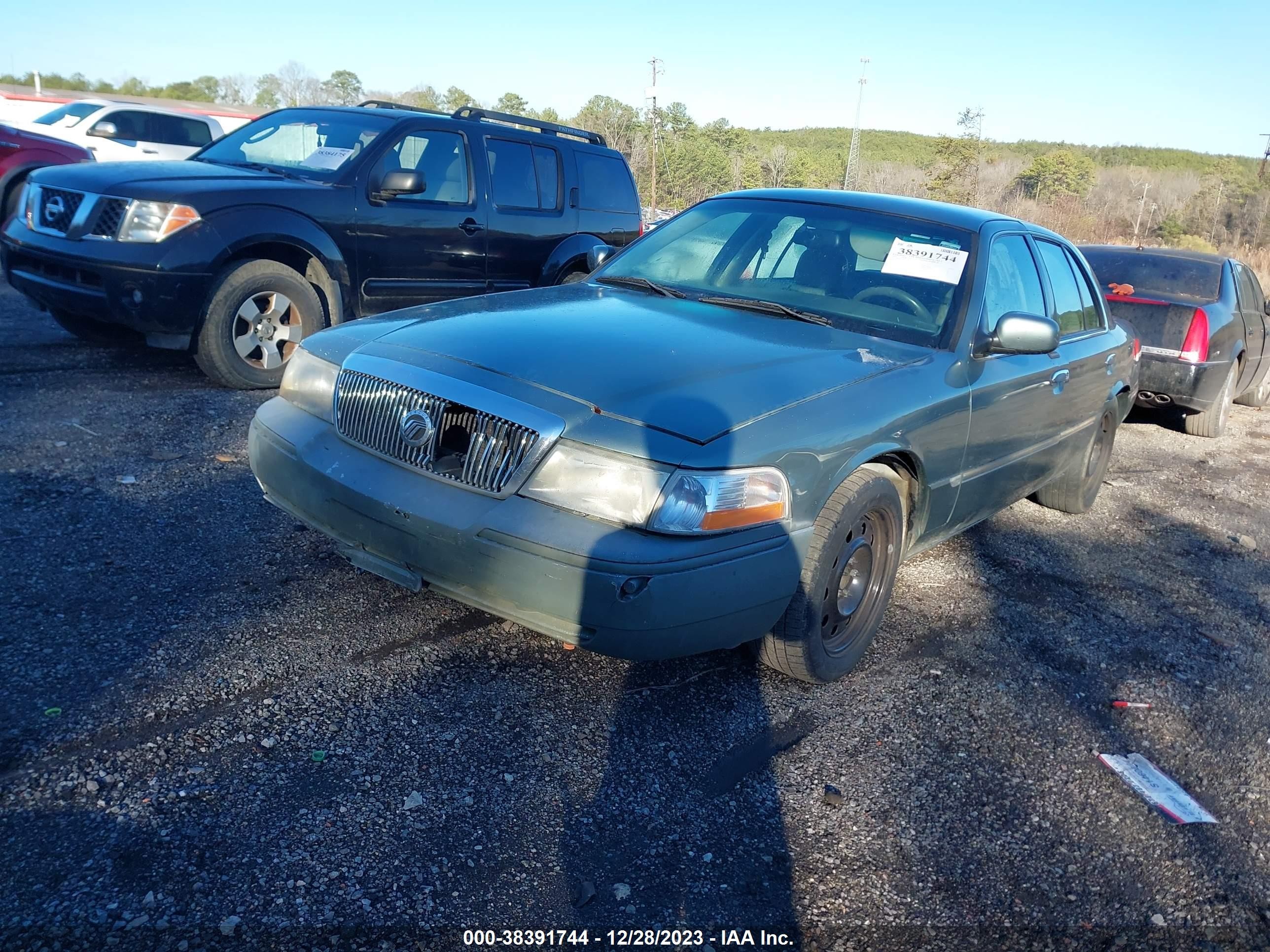 Photo 1 VIN: 2MEFM75W95X649842 - MERCURY GRAND MARQUIS 