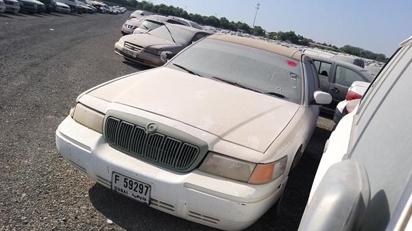 Photo 3 VIN: 2MEFM75WXXX678639 - MERCURY GRAND MARQUIS 