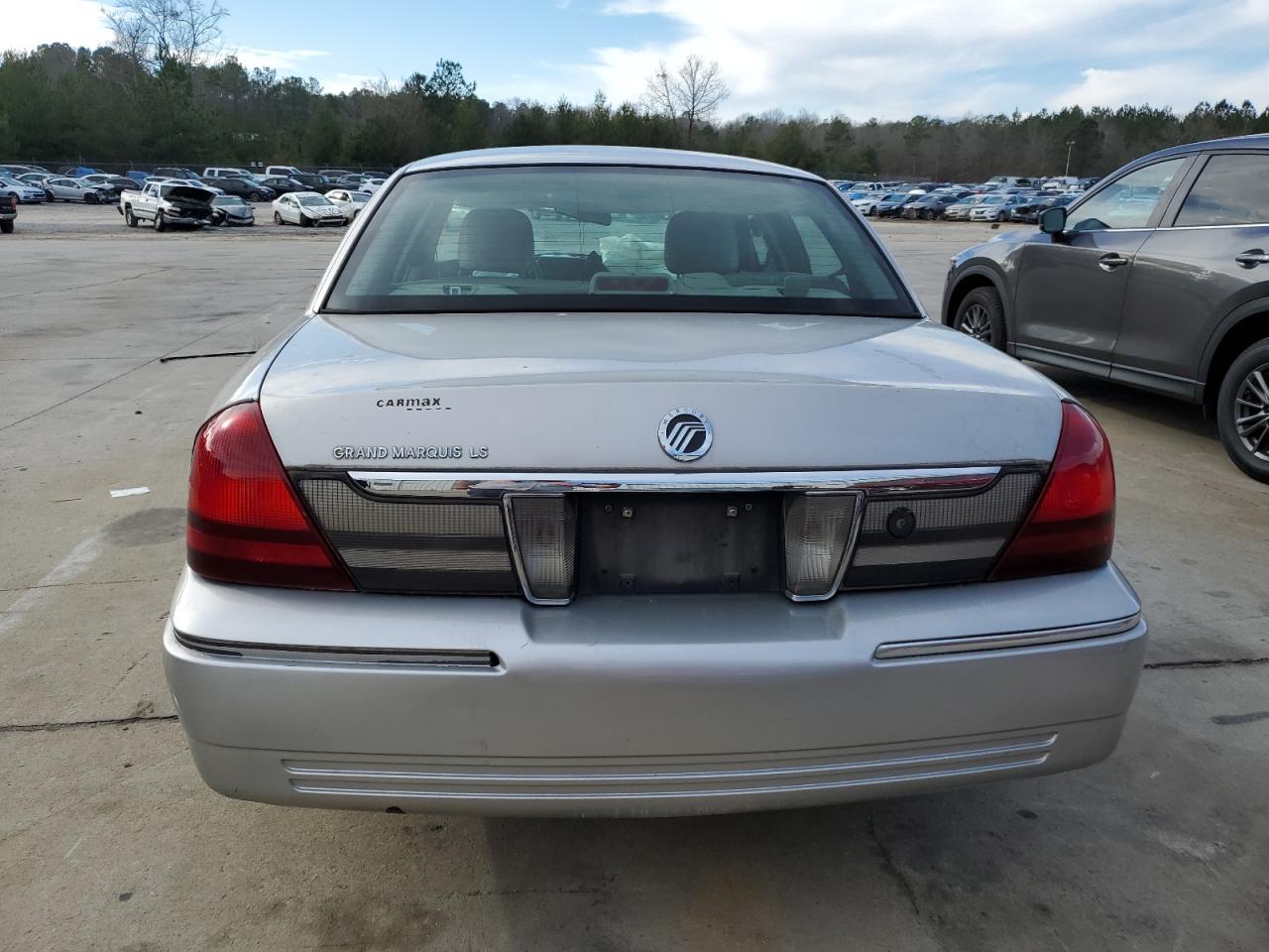 Photo 5 VIN: 2MEHM75V59X632042 - MERCURY GRAND MARQUIS 