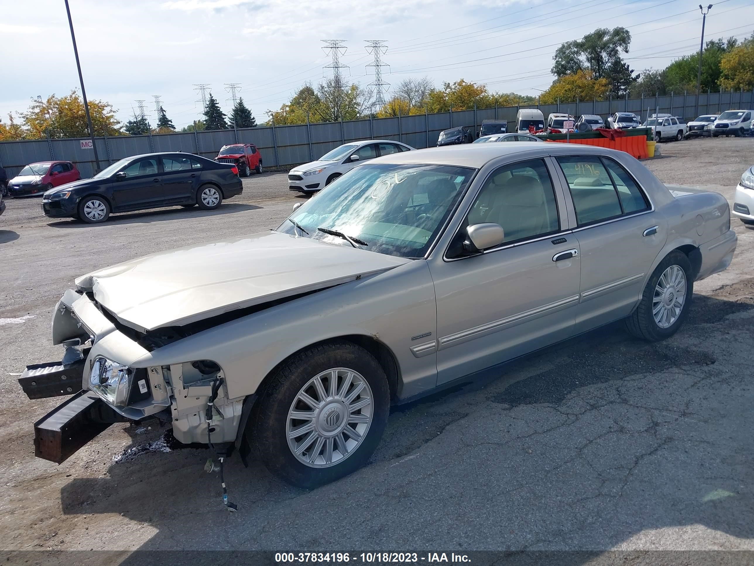 Photo 1 VIN: 2MEHM75V69X623141 - MERCURY GRAND MARQUIS 