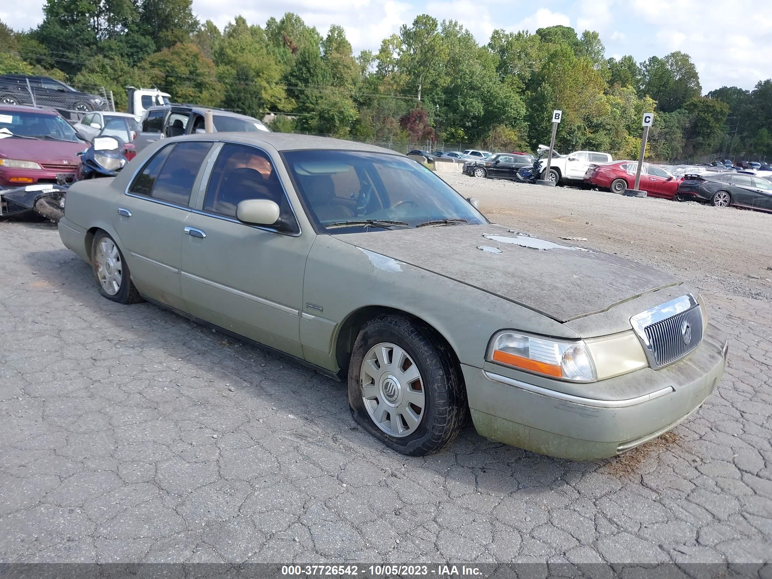 Photo 0 VIN: 2MEHM75W03X683299 - MERCURY GRAND MARQUIS 