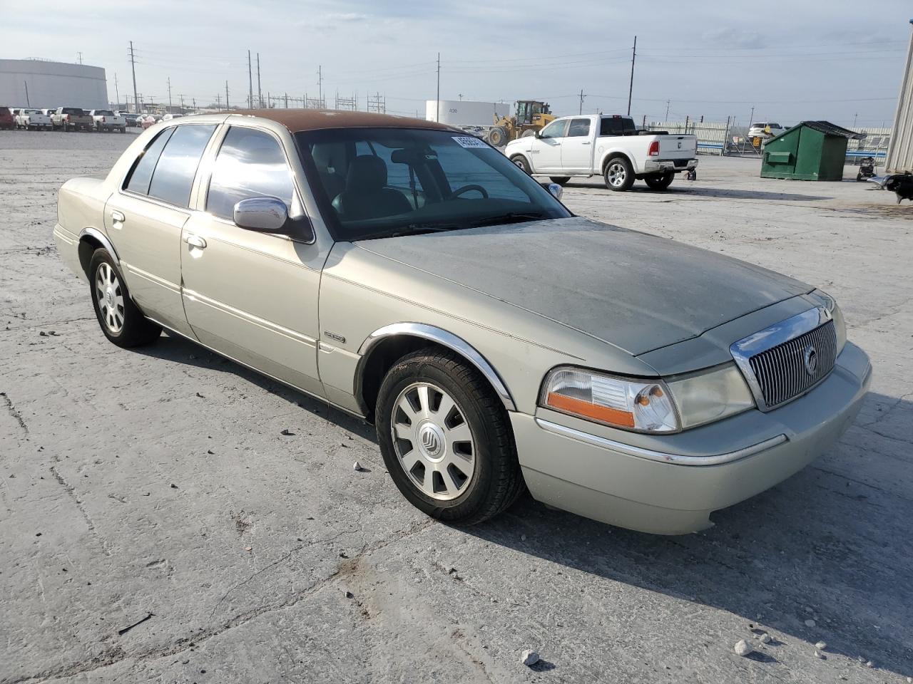 Photo 3 VIN: 2MEHM75W54X642927 - MERCURY GRAND MARQUIS 