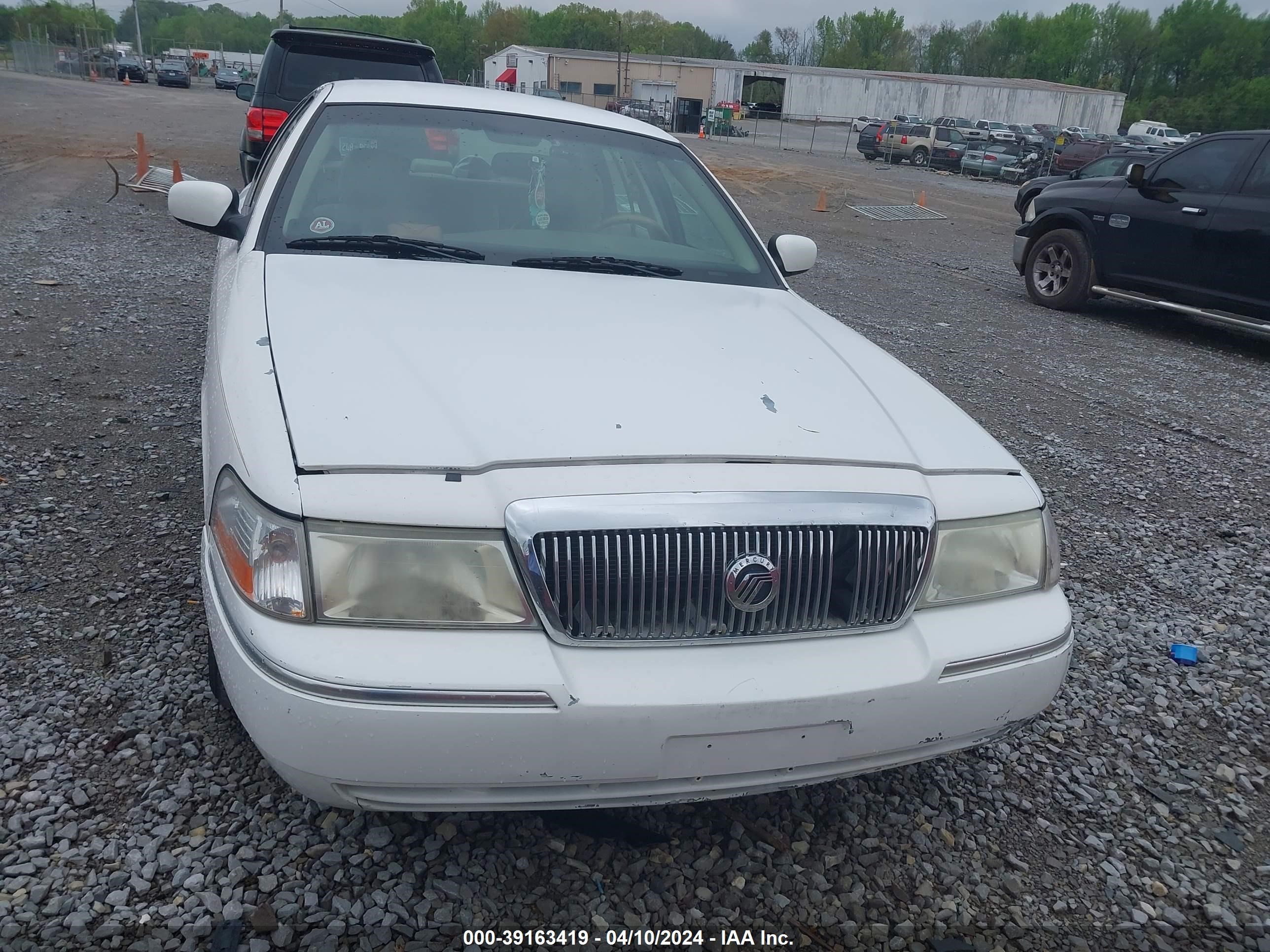 Photo 5 VIN: 2MEHM75W74X690347 - MERCURY GRAND MARQUIS 