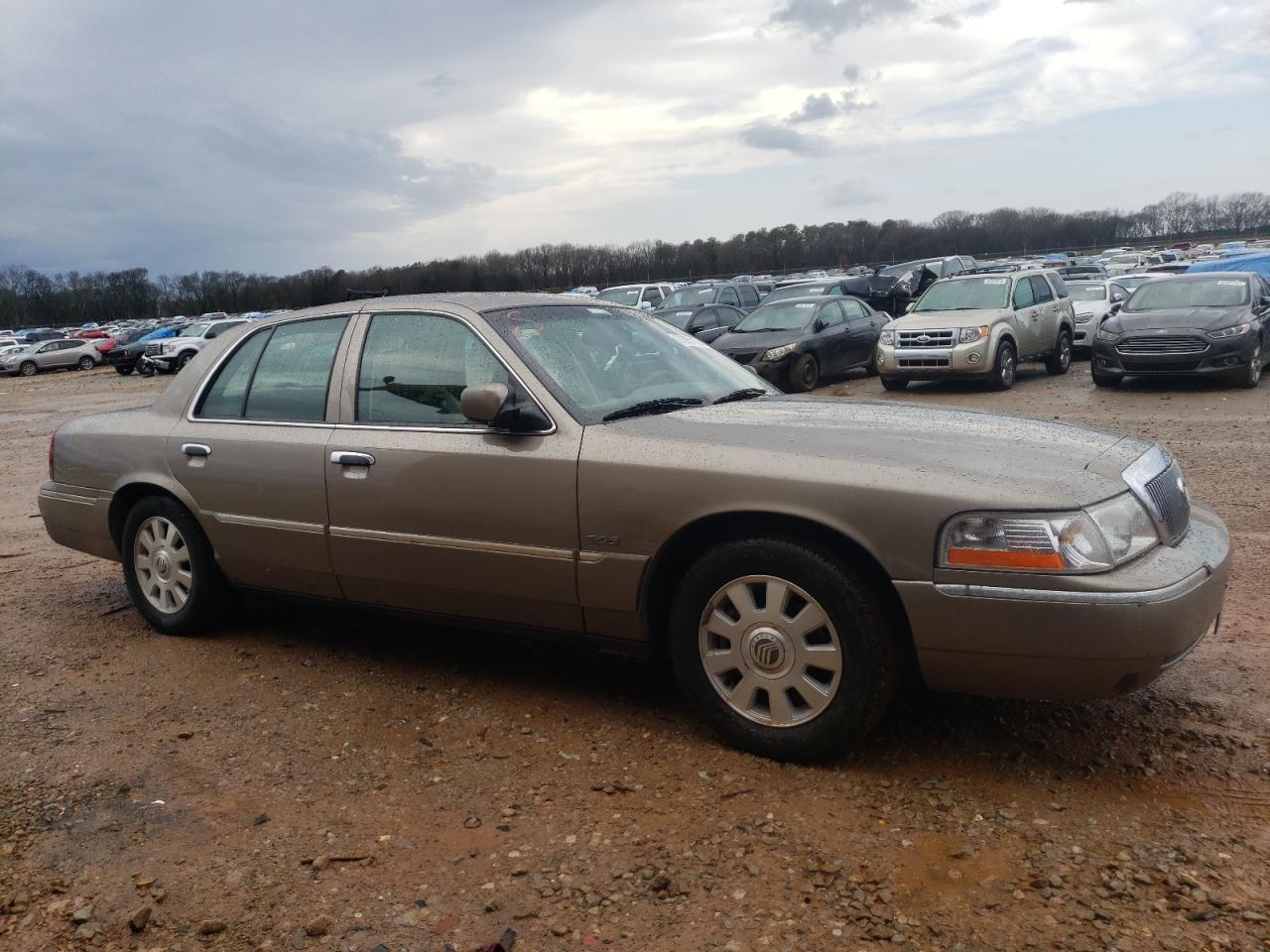 Photo 3 VIN: 2MEHM75W84X637558 - MERCURY GRAND MARQUIS 