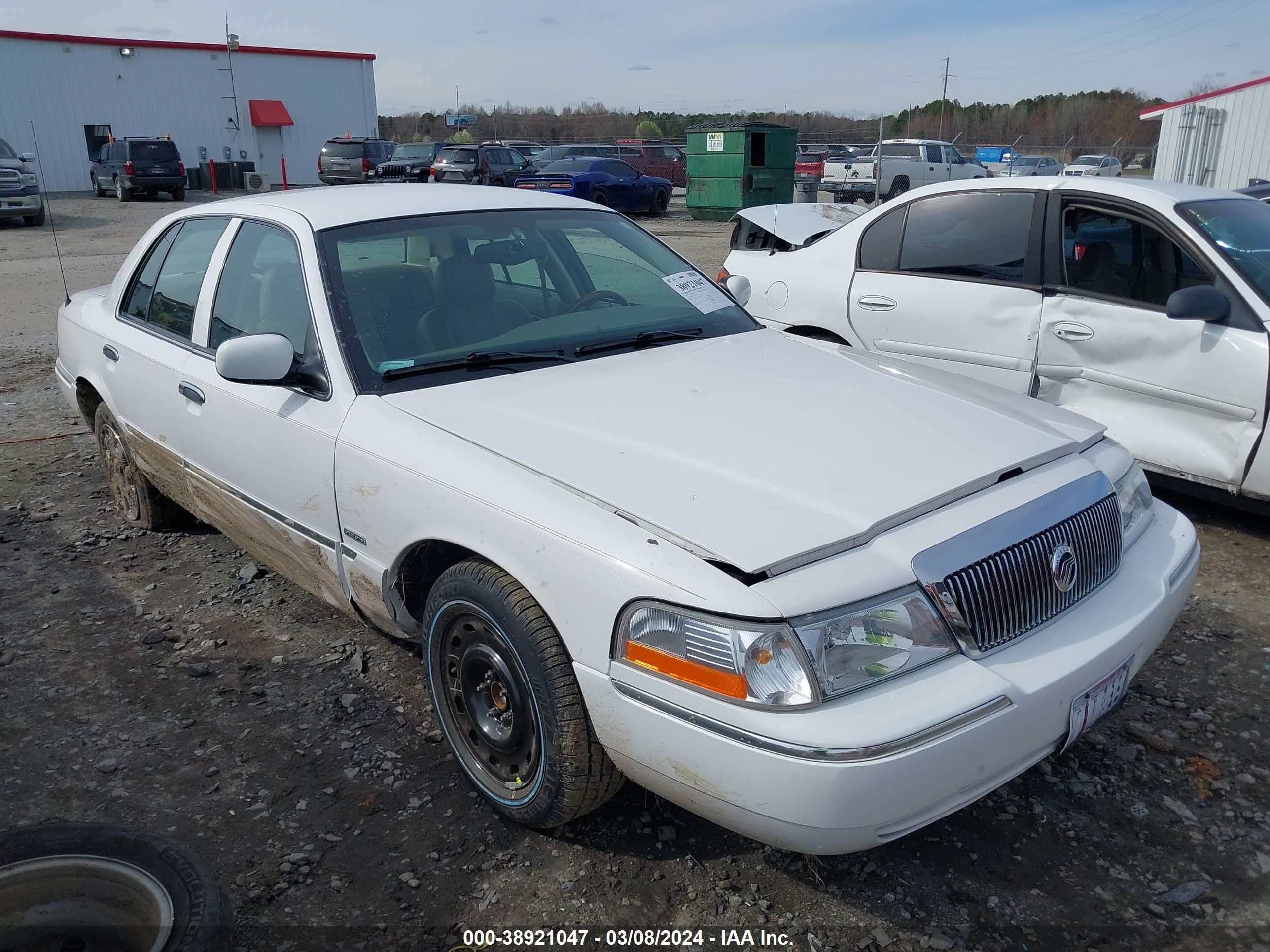 Photo 0 VIN: 2MEHM75W85X614802 - MERCURY GRAND MARQUIS 