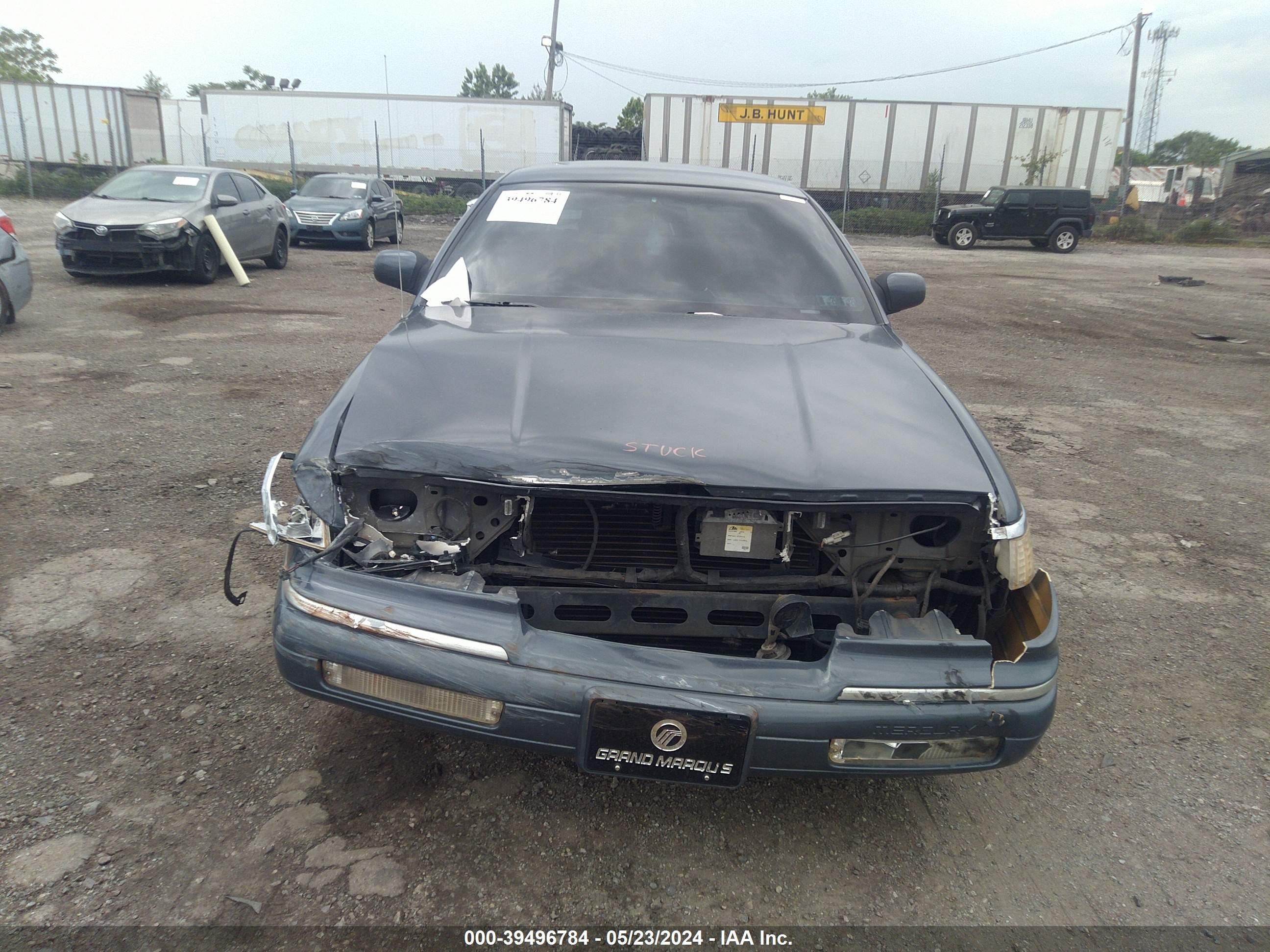 Photo 5 VIN: 2MELM74W4PX666832 - MERCURY GRAND MARQUIS 