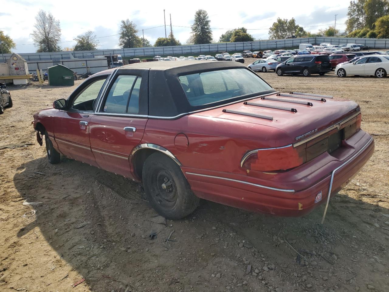 Photo 1 VIN: 2MELM74W5VX604871 - MERCURY GRAND MARQUIS 