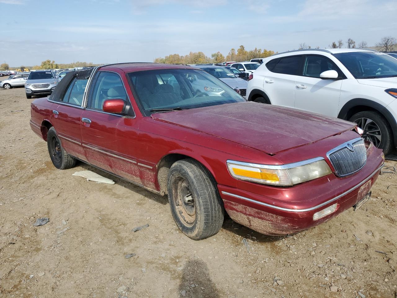 Photo 3 VIN: 2MELM74W5VX604871 - MERCURY GRAND MARQUIS 