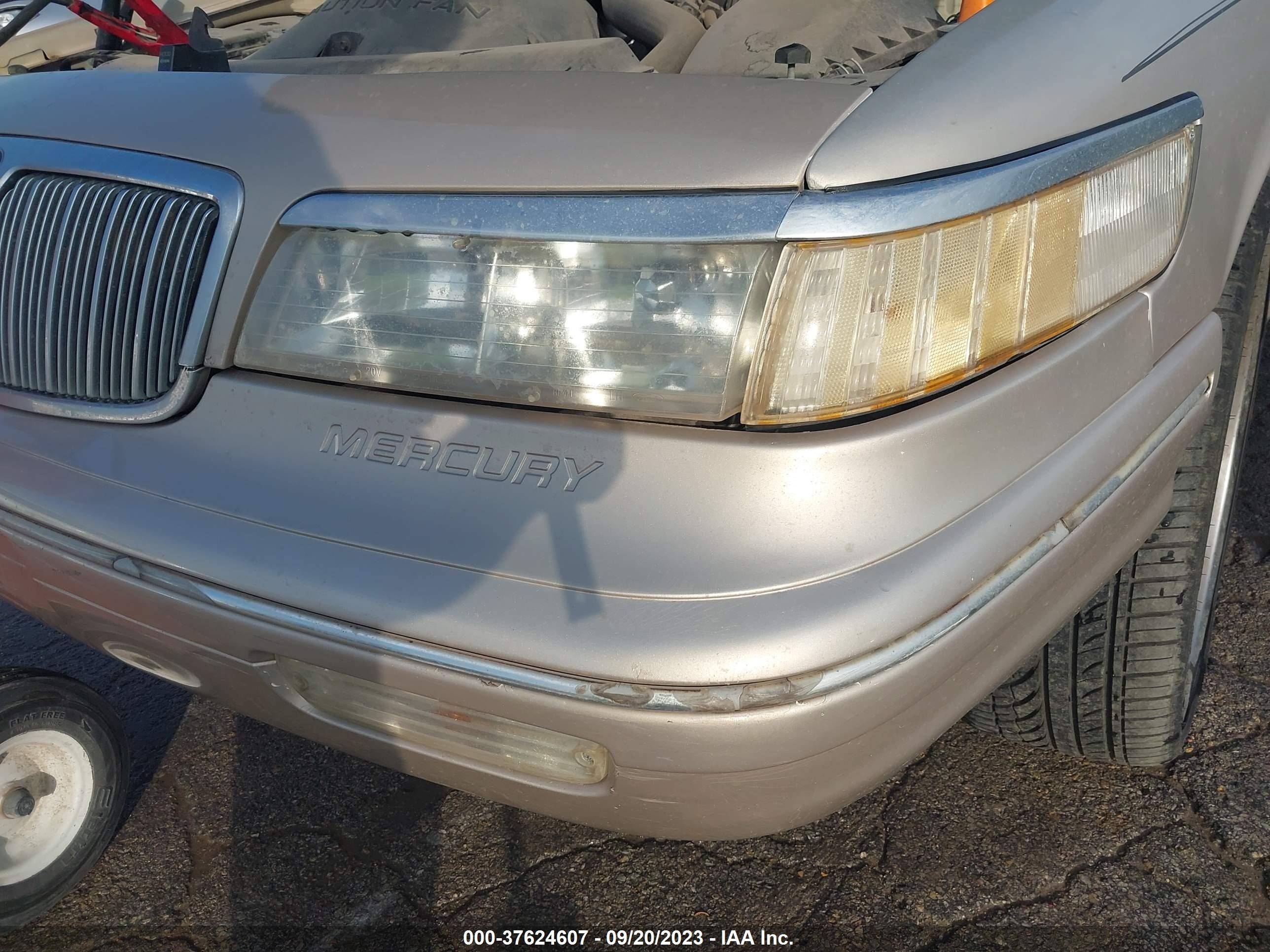 Photo 5 VIN: 2MELM74W6VX730205 - MERCURY GRAND MARQUIS 