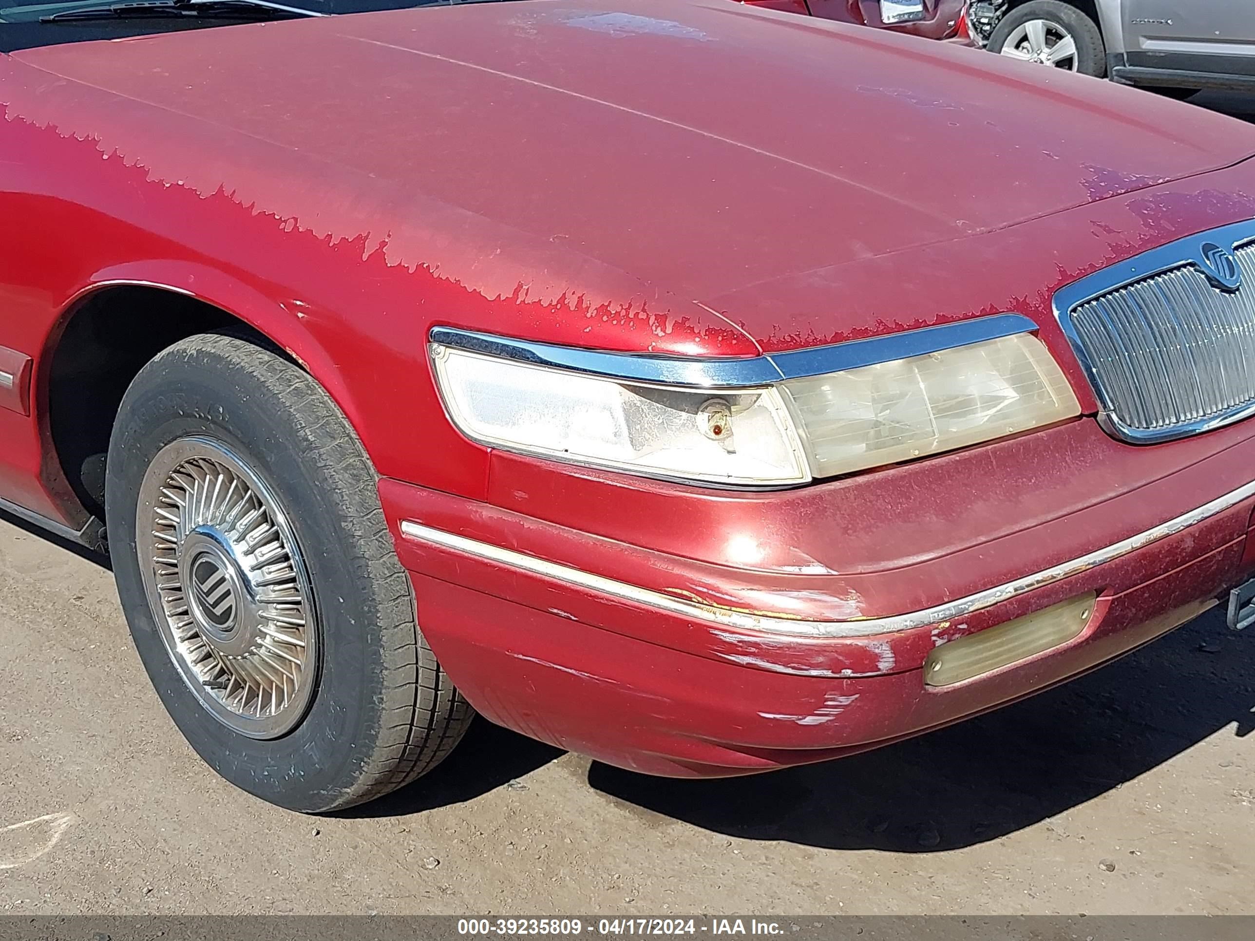 Photo 5 VIN: 2MELM74W8VX742047 - MERCURY GRAND MARQUIS 