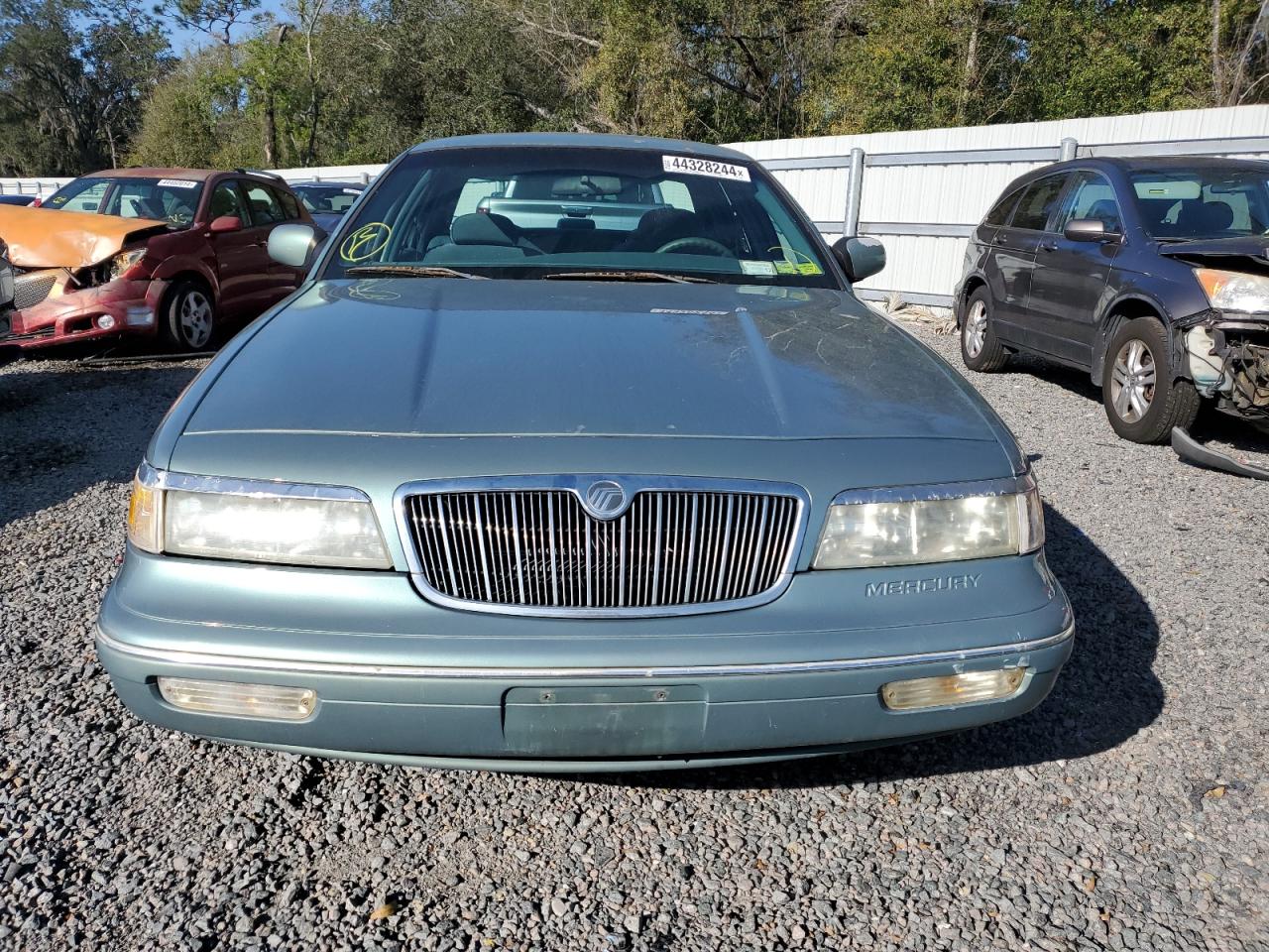 Photo 4 VIN: 2MELM74WXVX714928 - MERCURY GRAND MARQUIS 