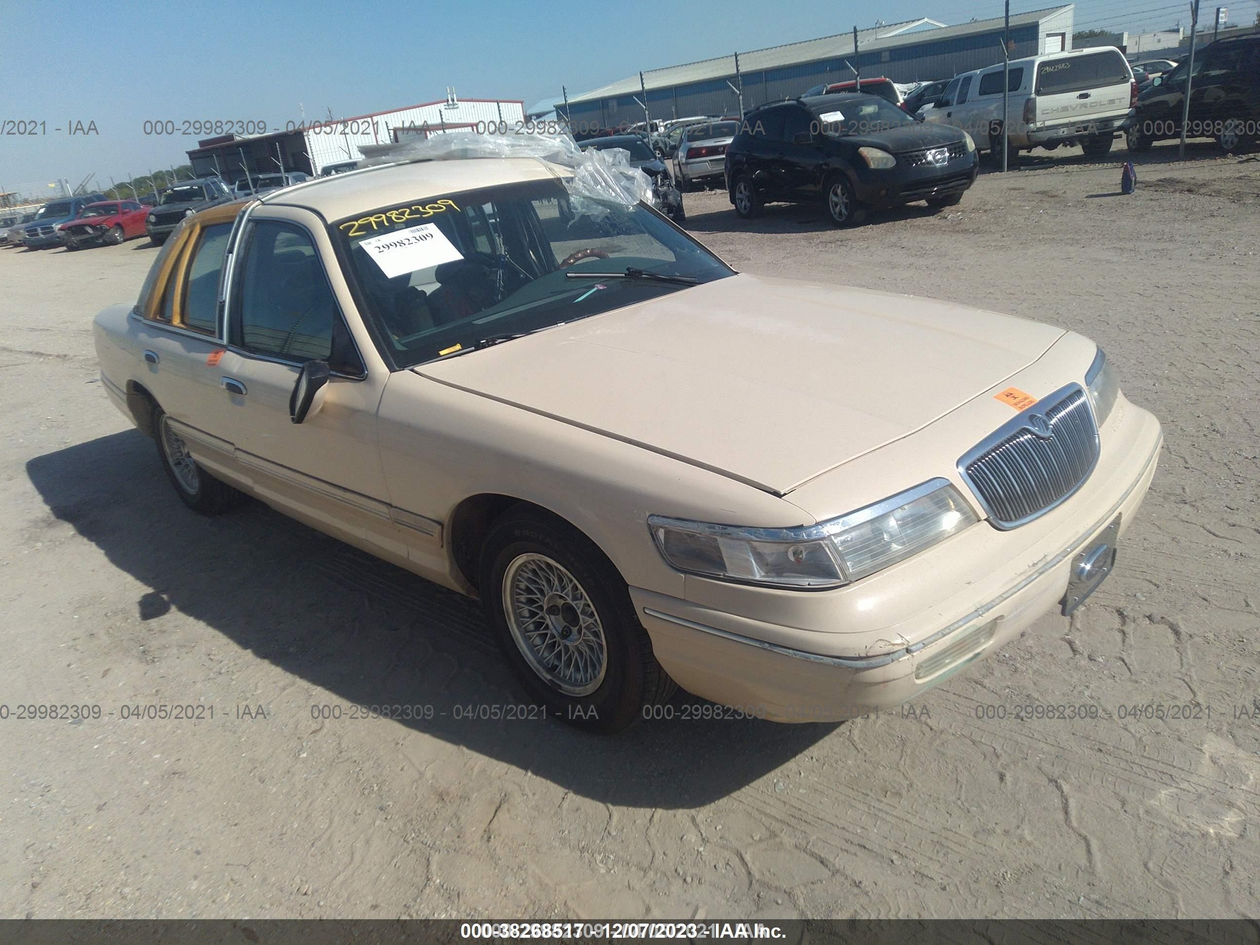 Photo 1 VIN: 2MELM7565TX606860 - MERCURY GRAND MARQUIS 