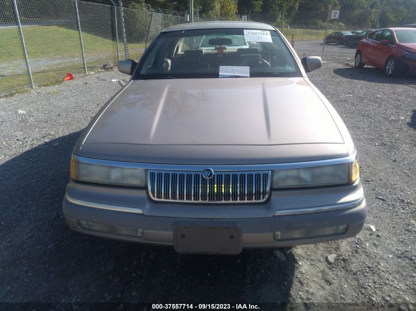 Photo 11 VIN: 2MELM75W1RX631747 - MERCURY GRAND MARQUIS 