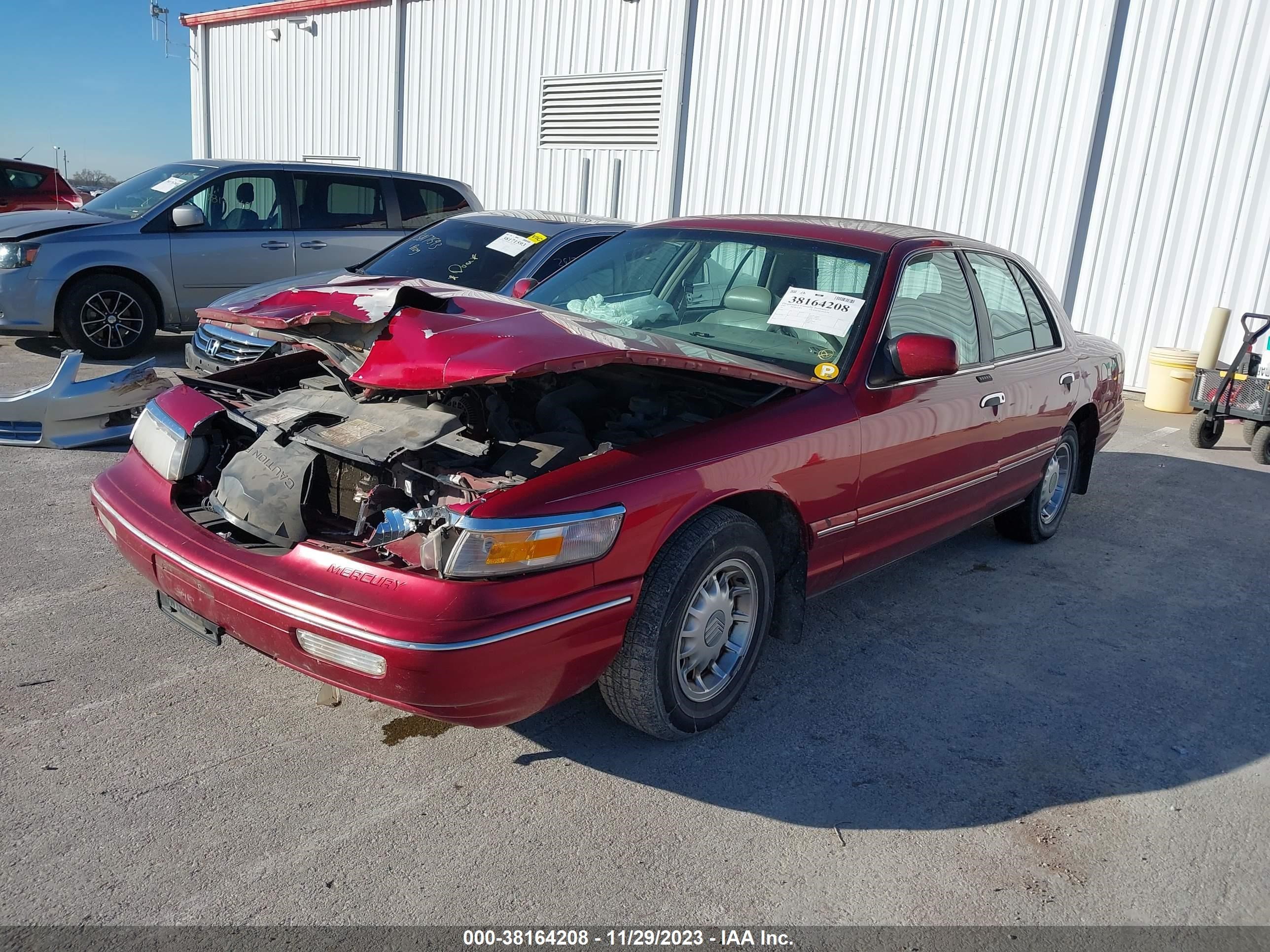 Photo 1 VIN: 2MELM75W1VX707347 - MERCURY GRAND MARQUIS 