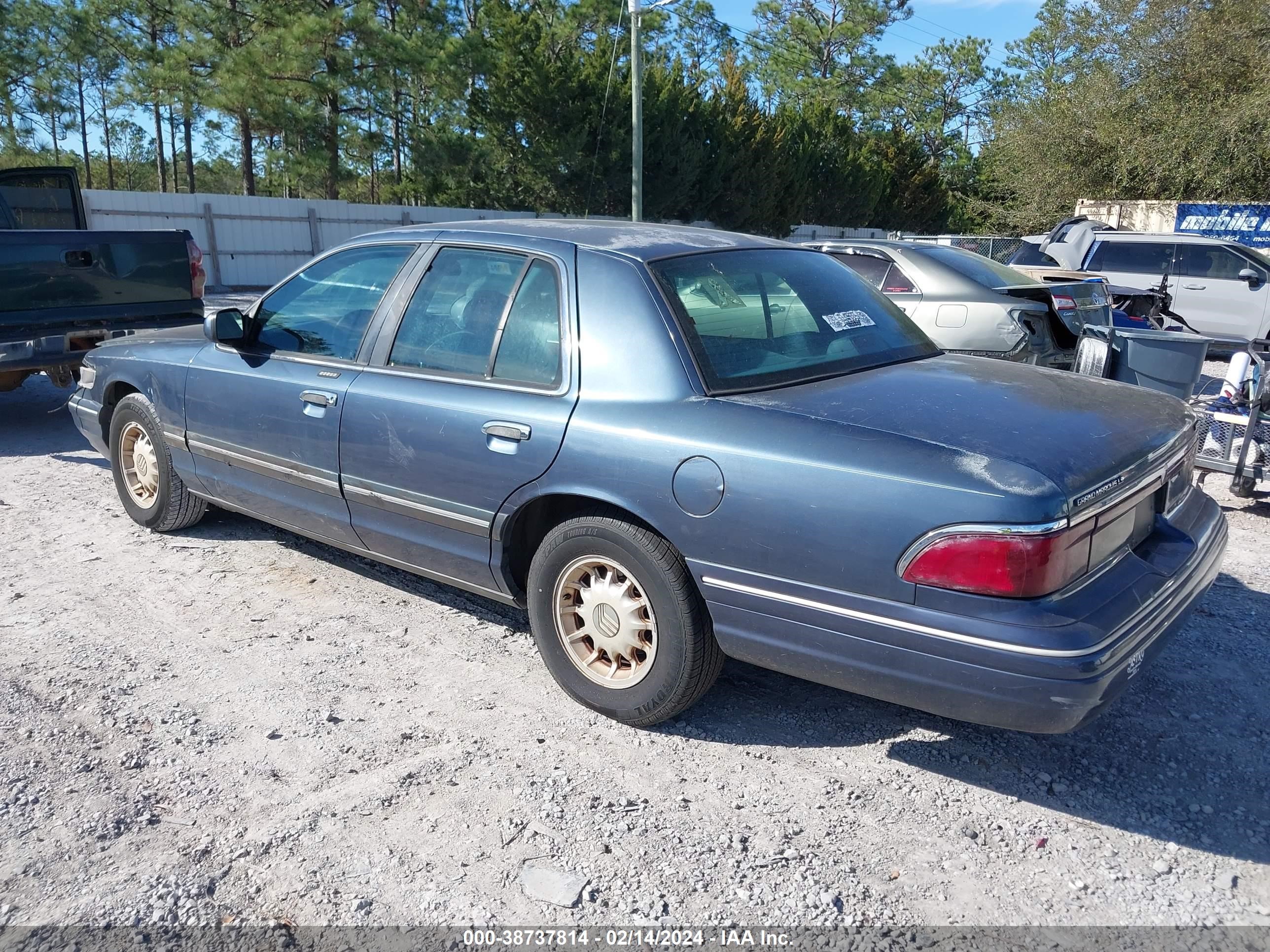 Photo 2 VIN: 2MELM75W3VX640556 - HONDA ACCORD 