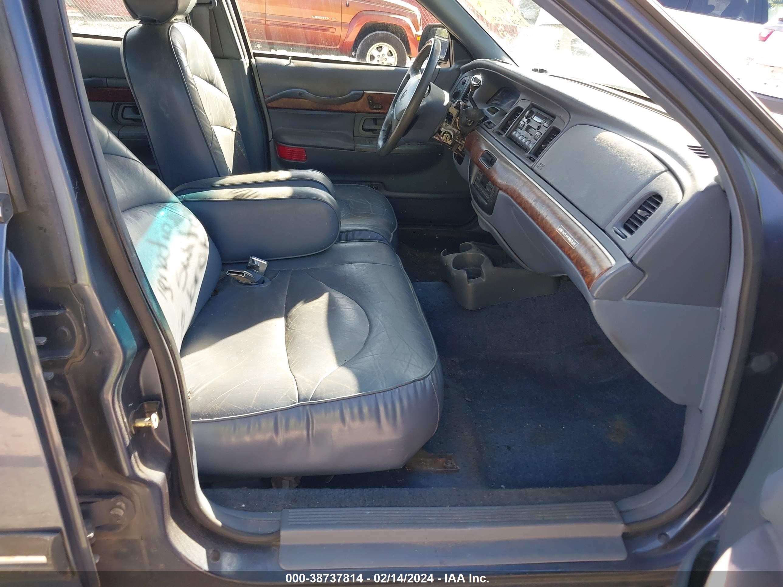 Photo 4 VIN: 2MELM75W3VX640556 - HONDA ACCORD 