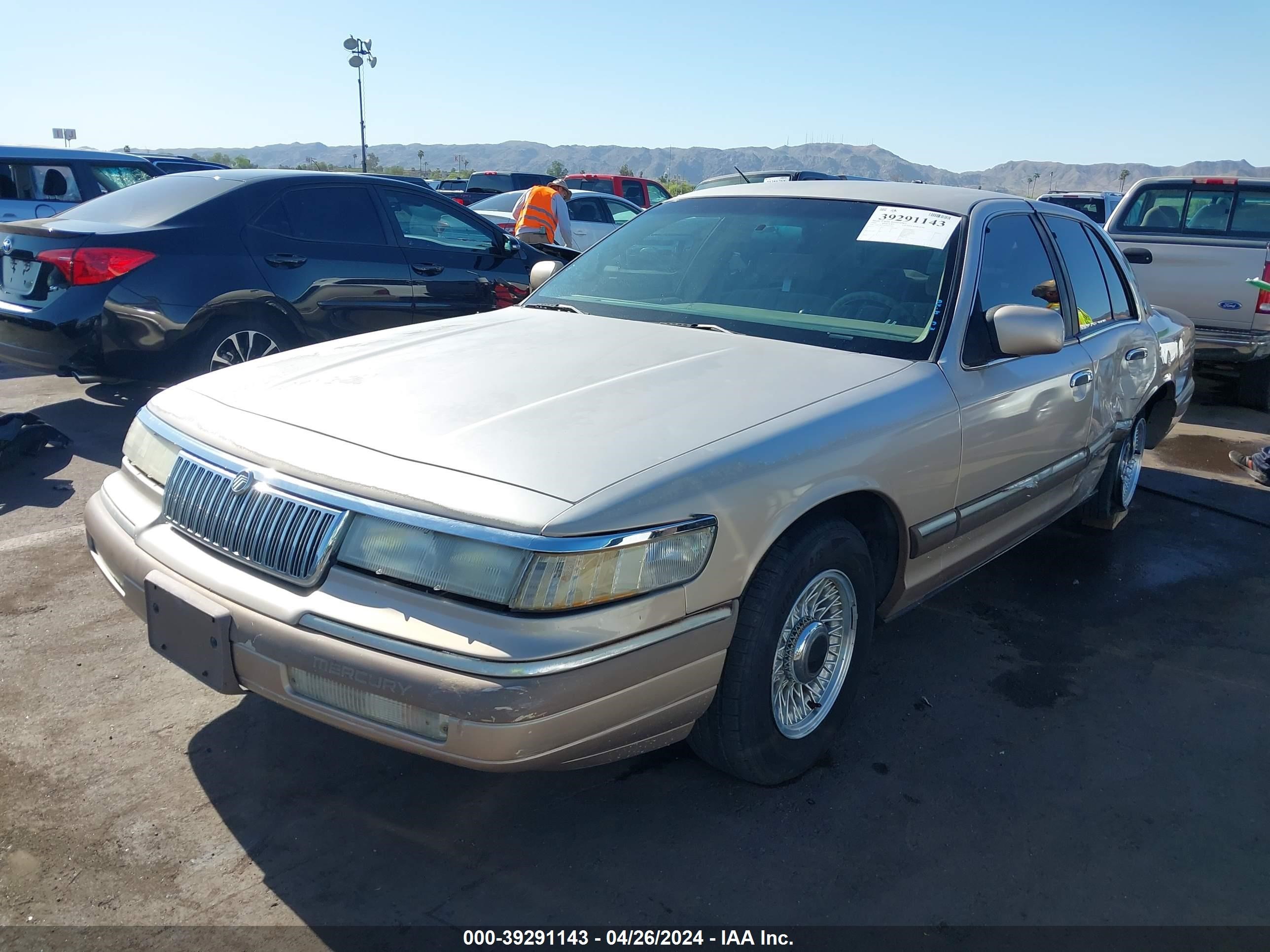 Photo 1 VIN: 2MELM75W4PX654825 - MERCURY GRAND MARQUIS 