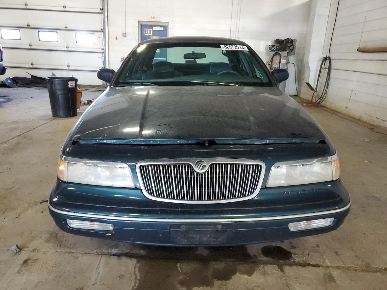 Photo 4 VIN: 2MELM75W4VX627461 - MERCURY GRAND MARQUIS 