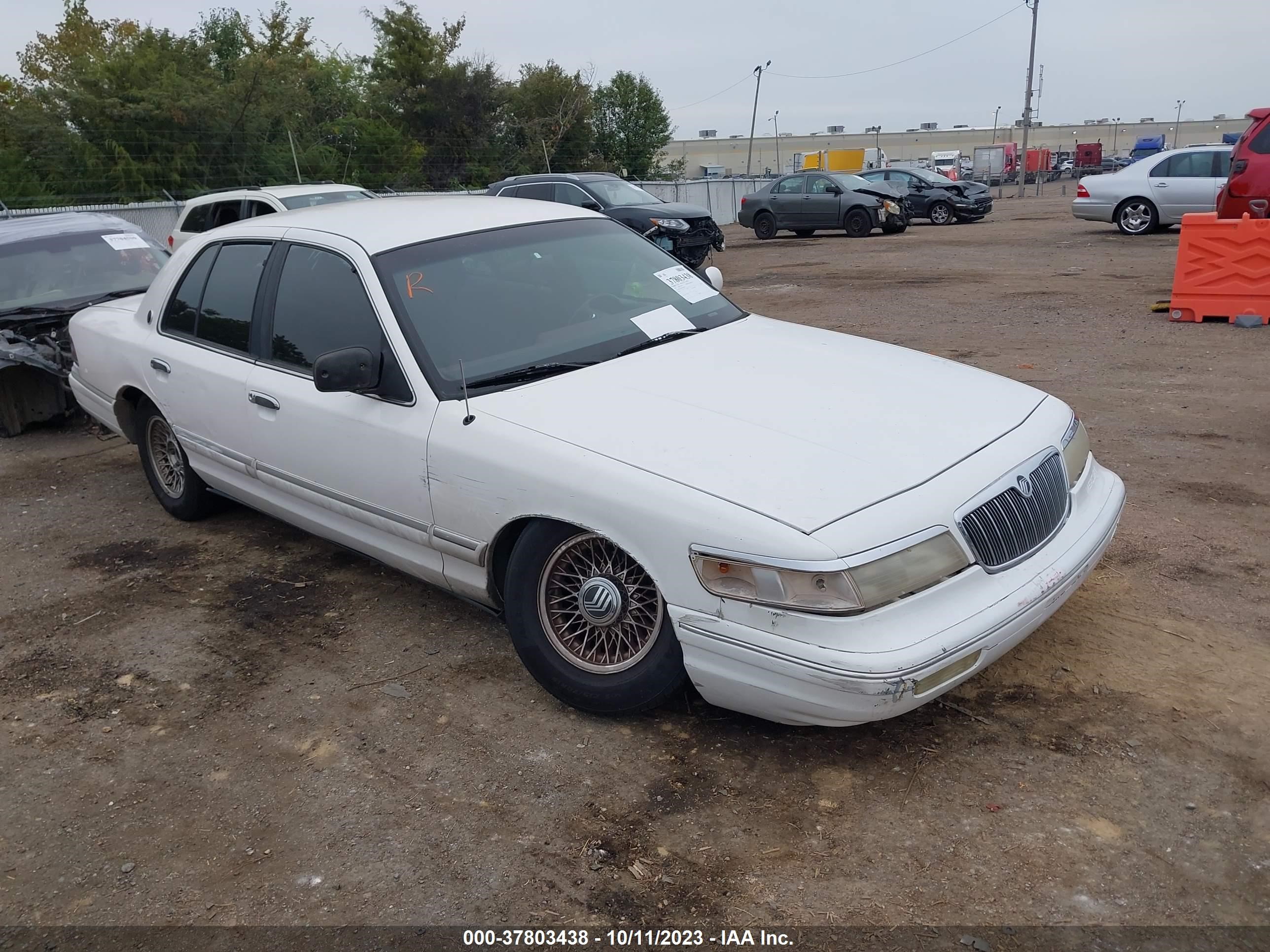 Photo 0 VIN: 2MELM75W5RX647000 - MERCURY GRAND MARQUIS 