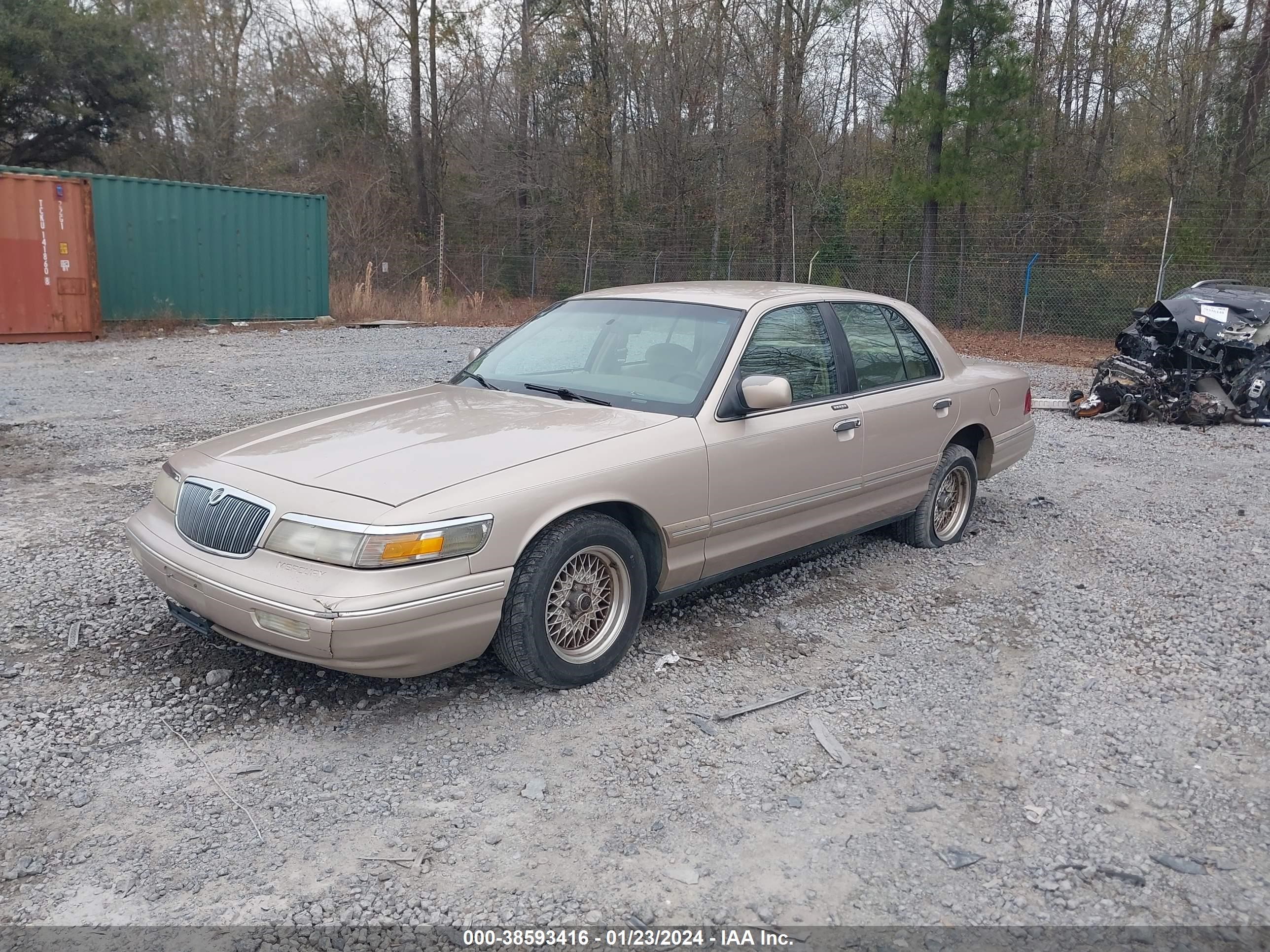 Photo 1 VIN: 2MELM75WXVX707816 - MERCURY GRAND MARQUIS 