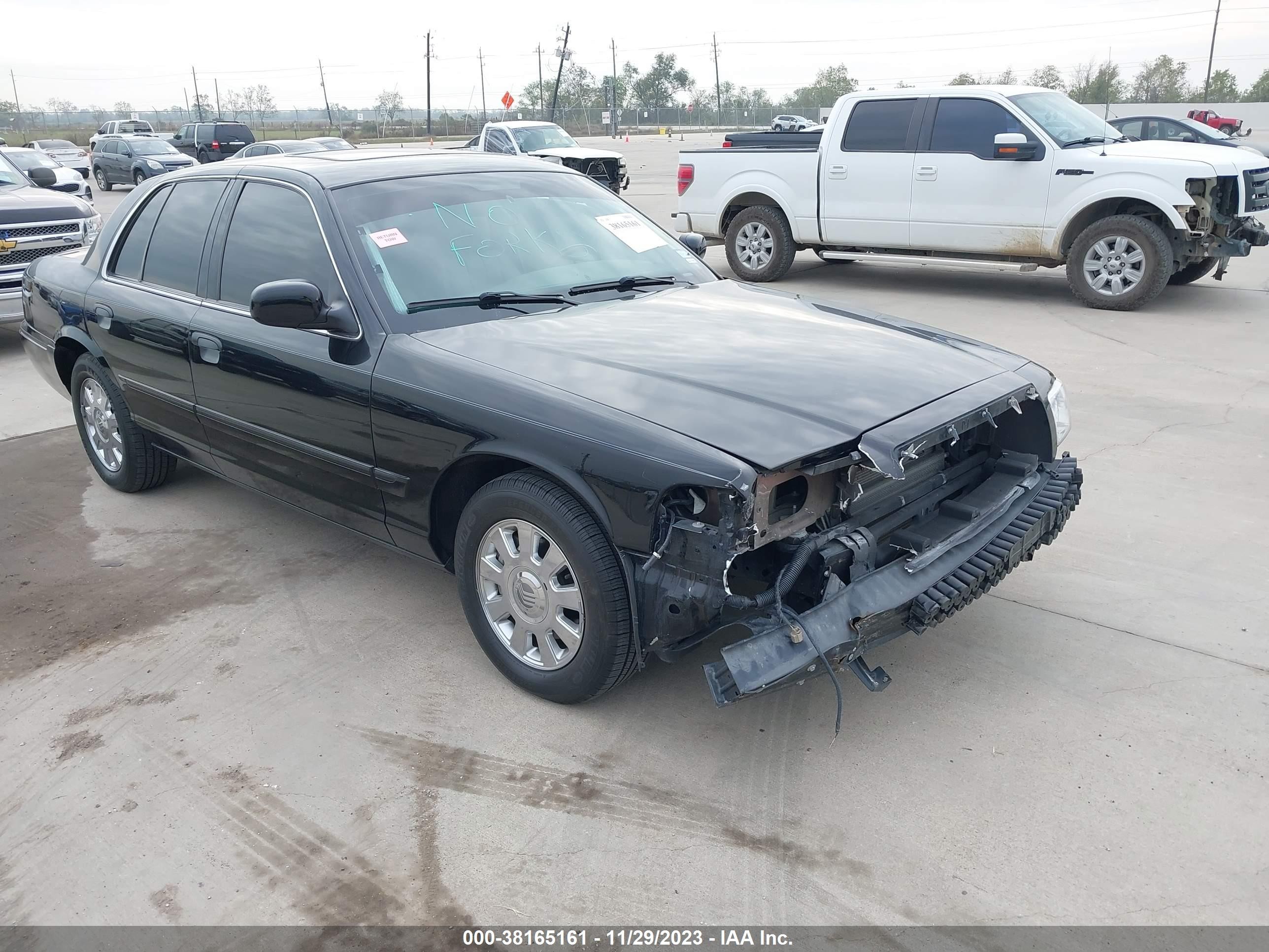 Photo 6 VIN: 2MHFM75V18X629163 - MERCURY GRAND MARQUIS 