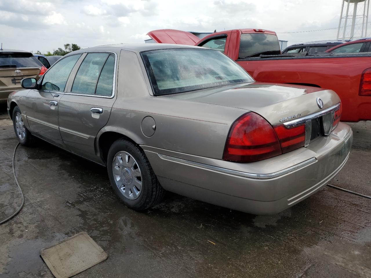 Photo 1 VIN: 2MHHM75W05X668517 - MERCURY GRAND MARQUIS 