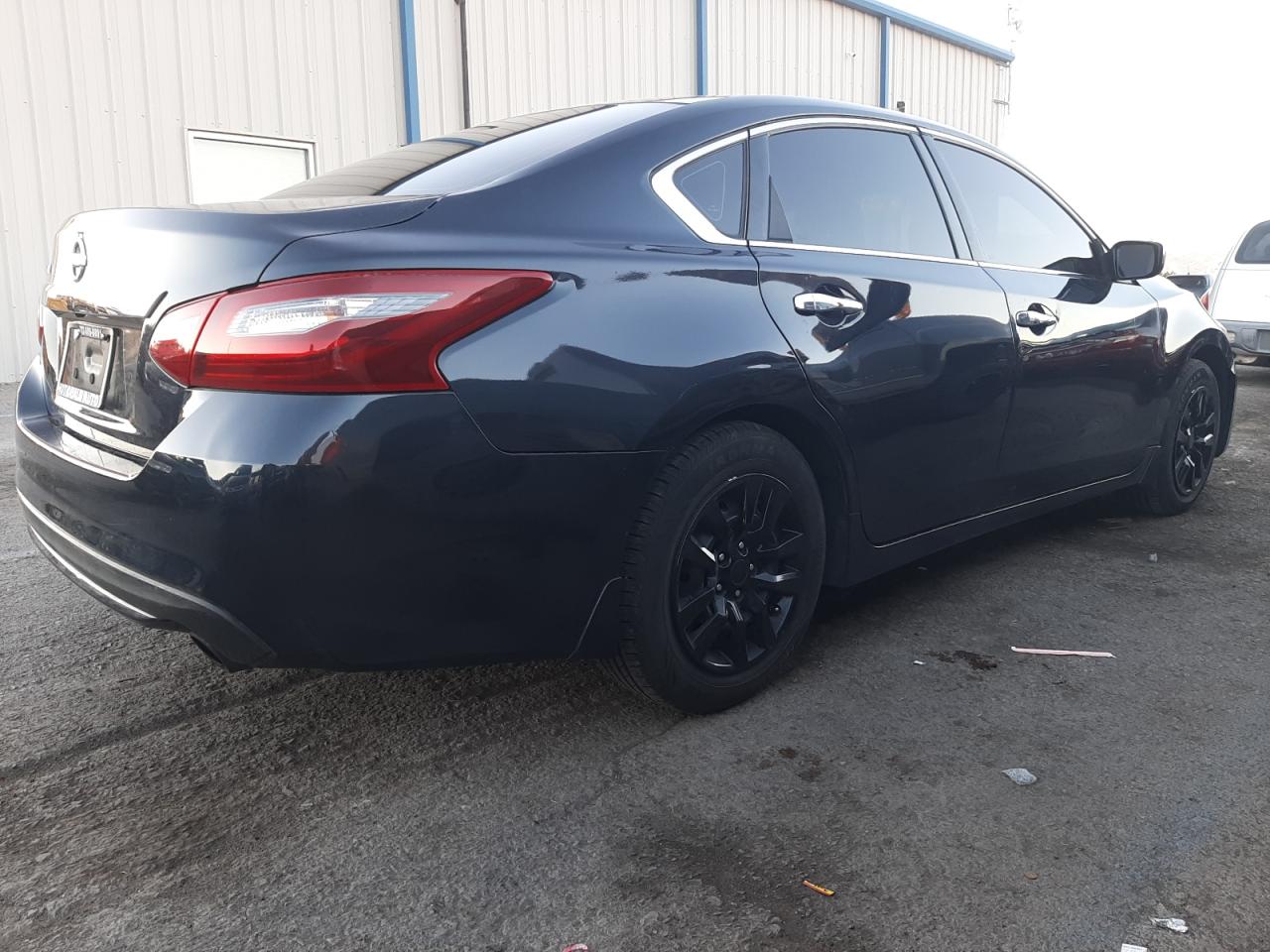 Photo 2 VIN: 2N4AL3AP4JC283730 - NISSAN ALTIMA 