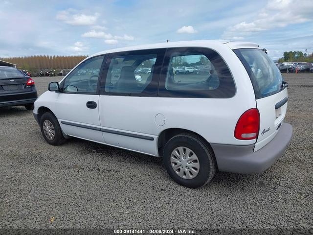 Photo 2 VIN: 2P4FP25BXWR771670 - PLYMOUTH VOYAGER 