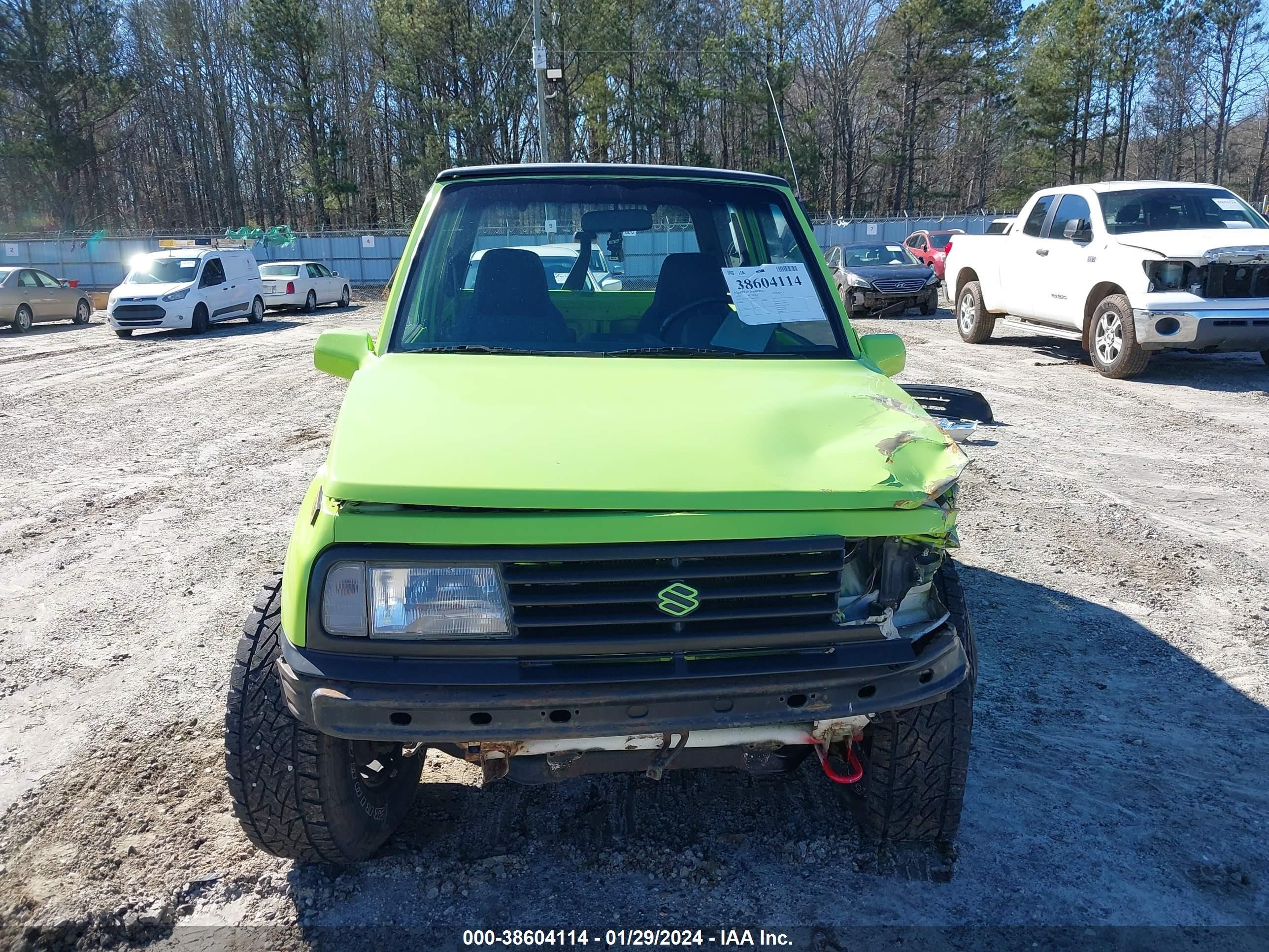 Photo 12 VIN: 2S3TA02C7S6410727 - SUZUKI SIDEKICK 